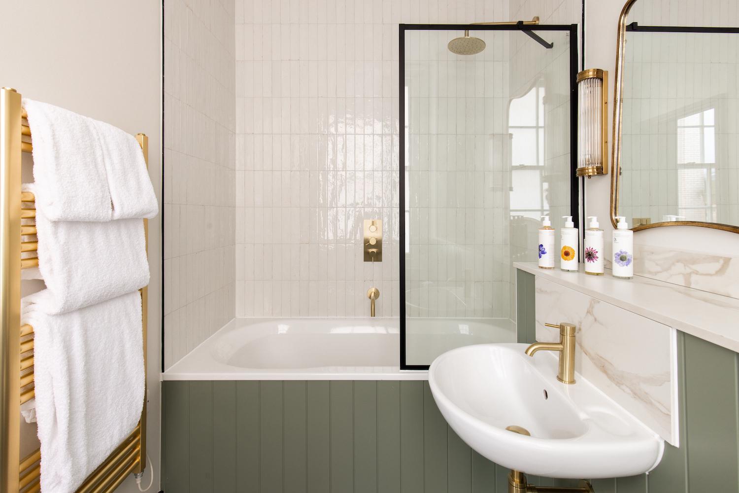 One Bedroom Apartment