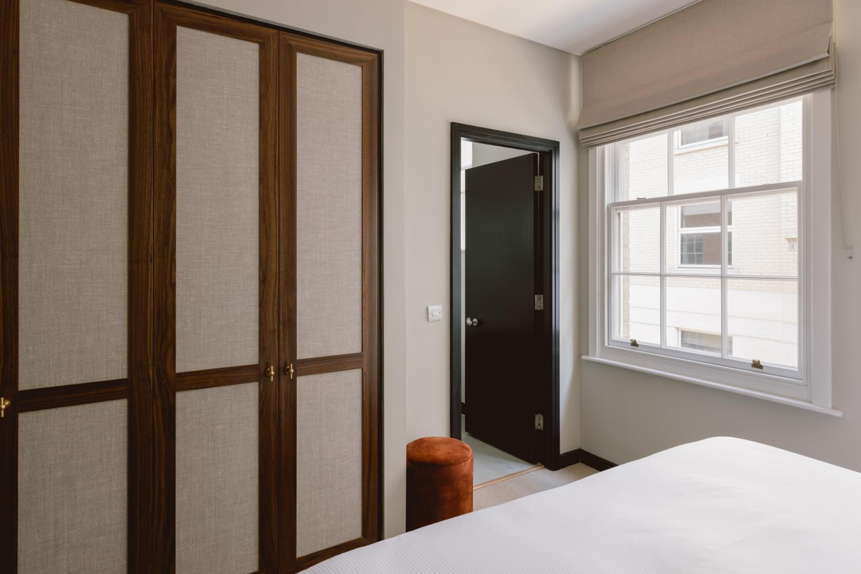 Two Bedroom Apartment thumbnail 6