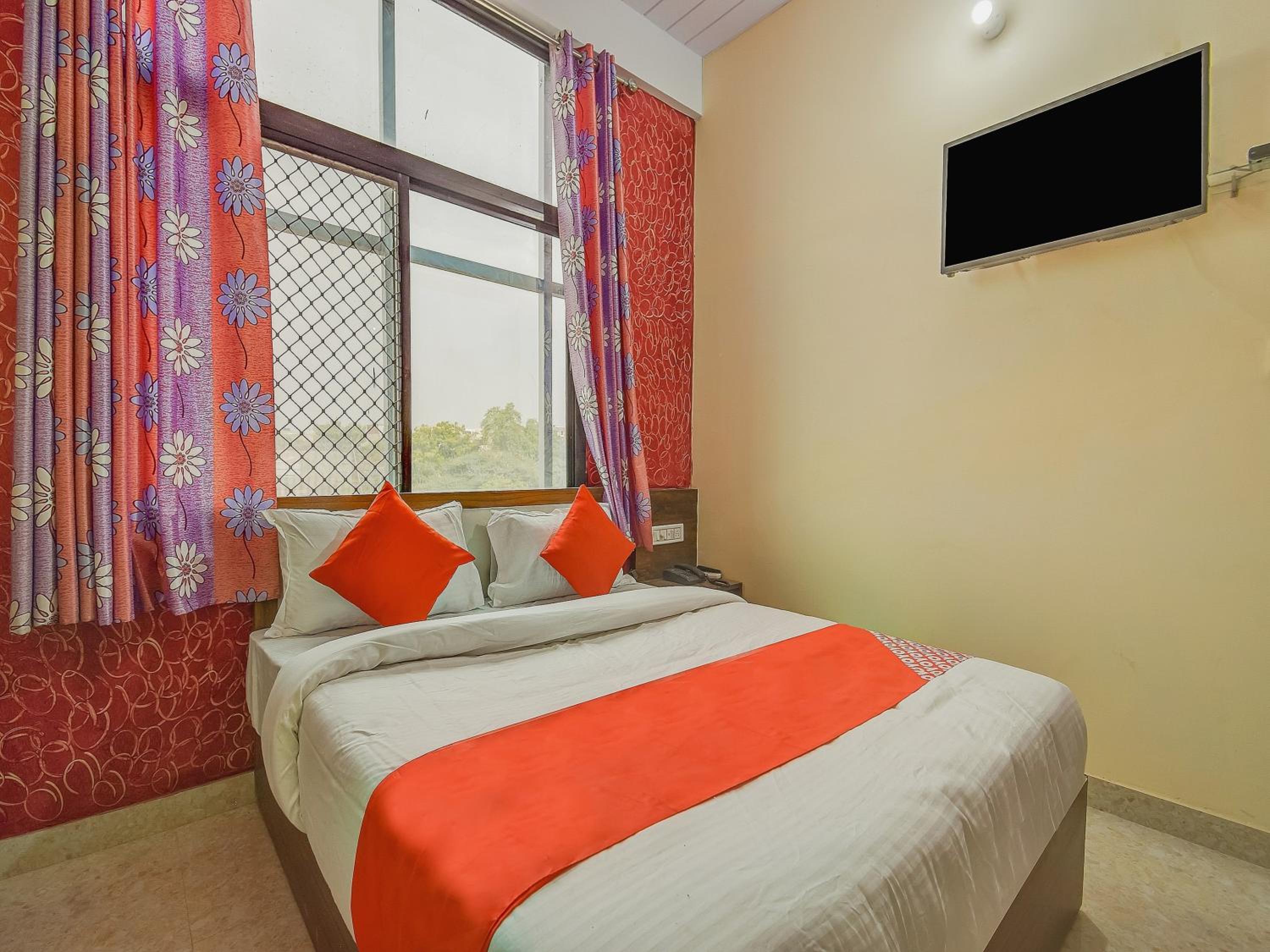 Standard Double Room - Photo 3