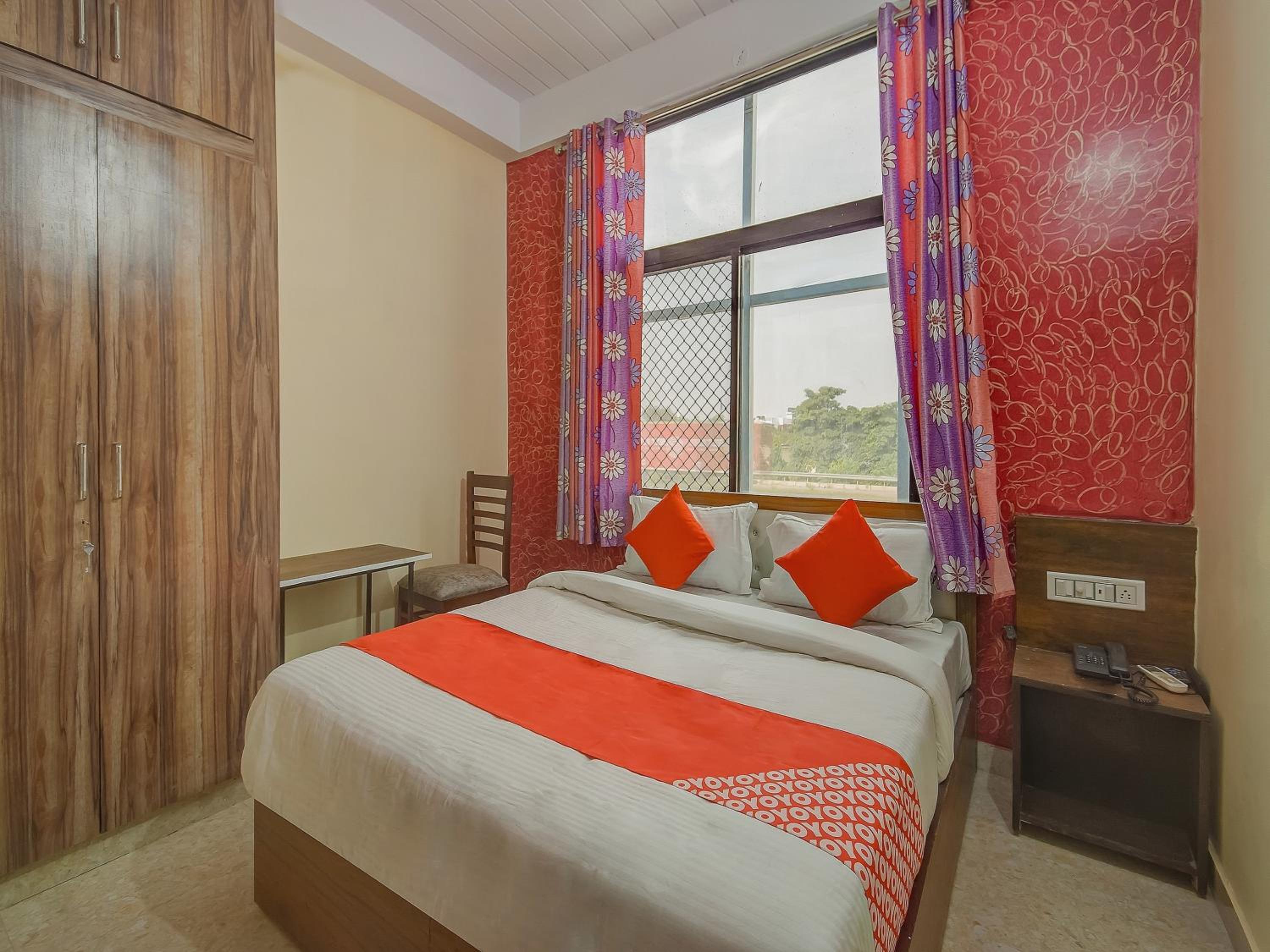 Standard Double Room - Photo 4