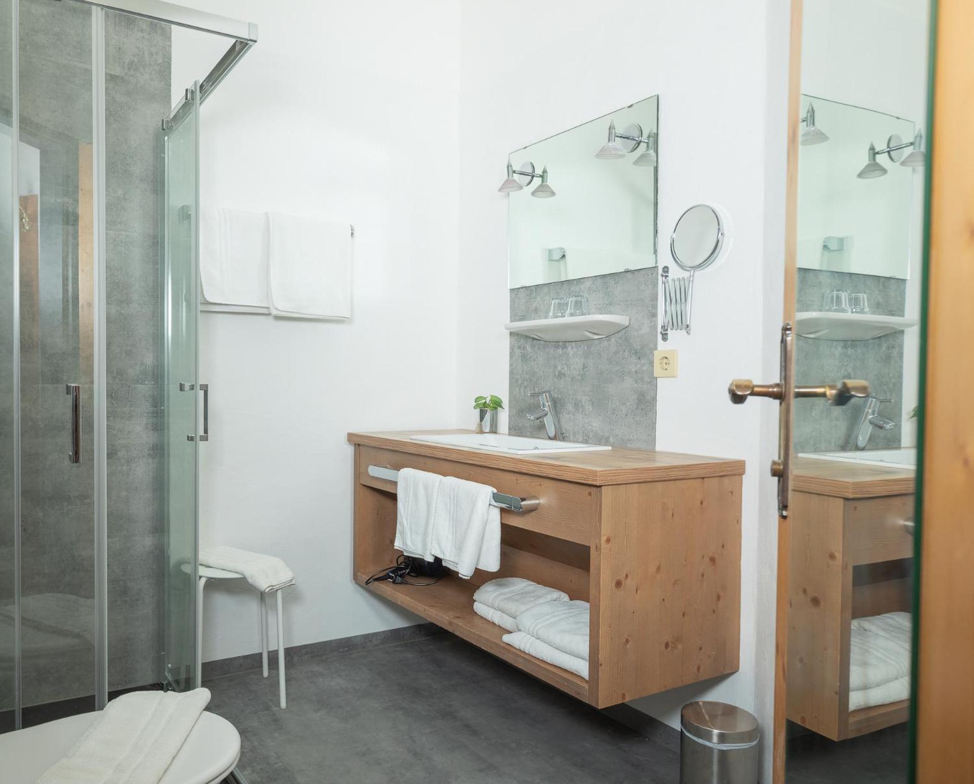 Maisonette photo 2