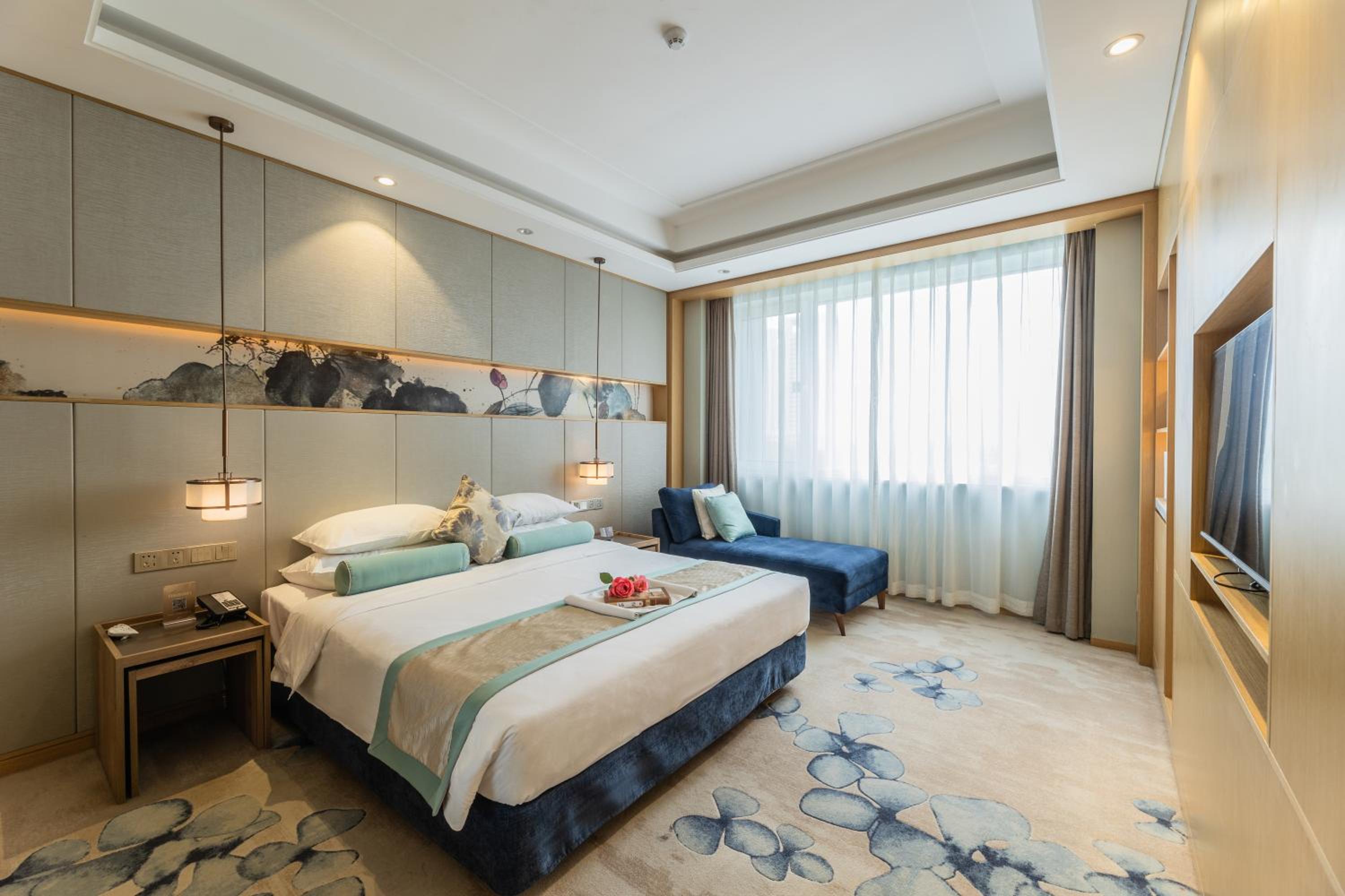 Century Suite photo 1