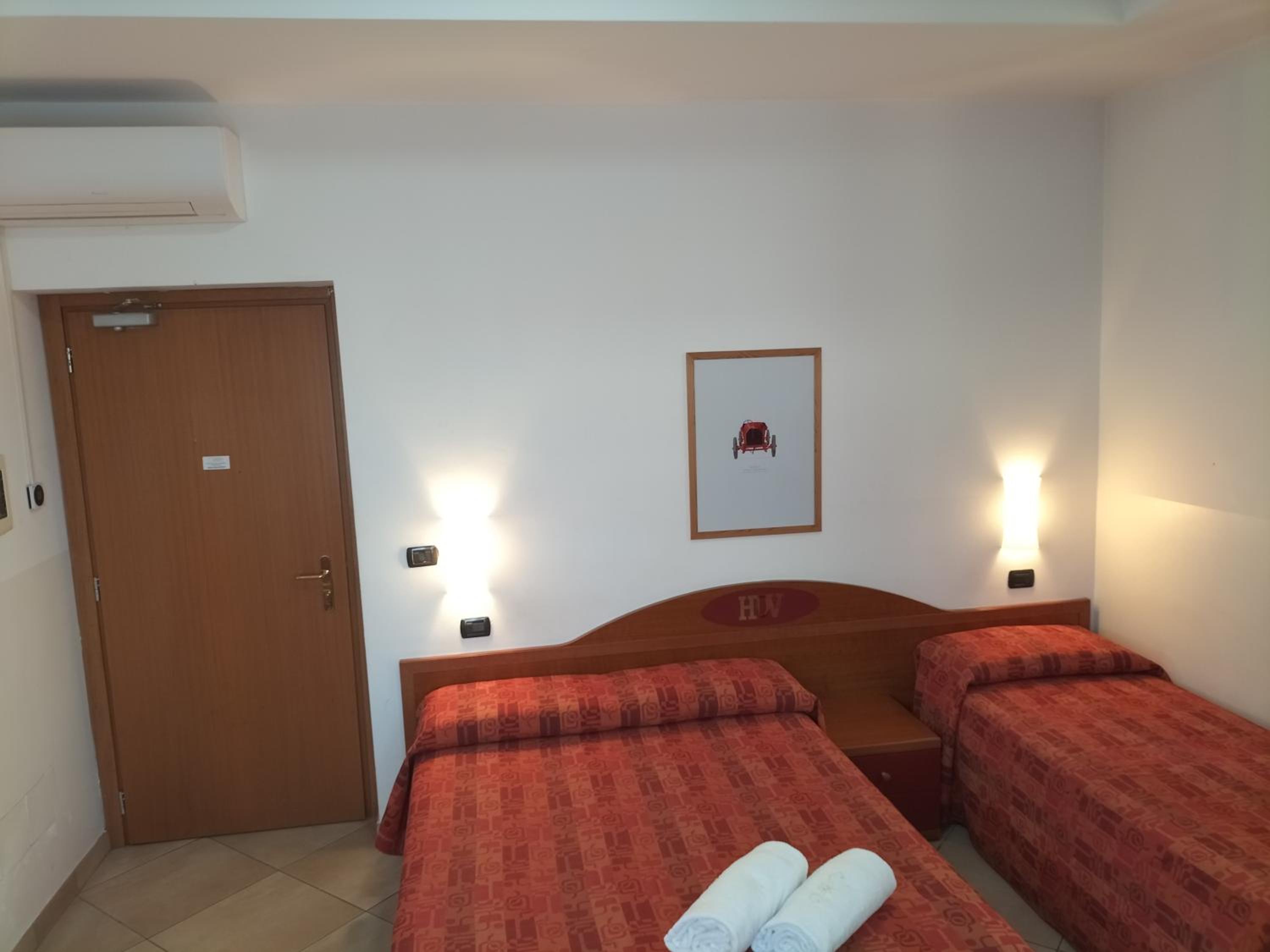 Triple Room photo 3
