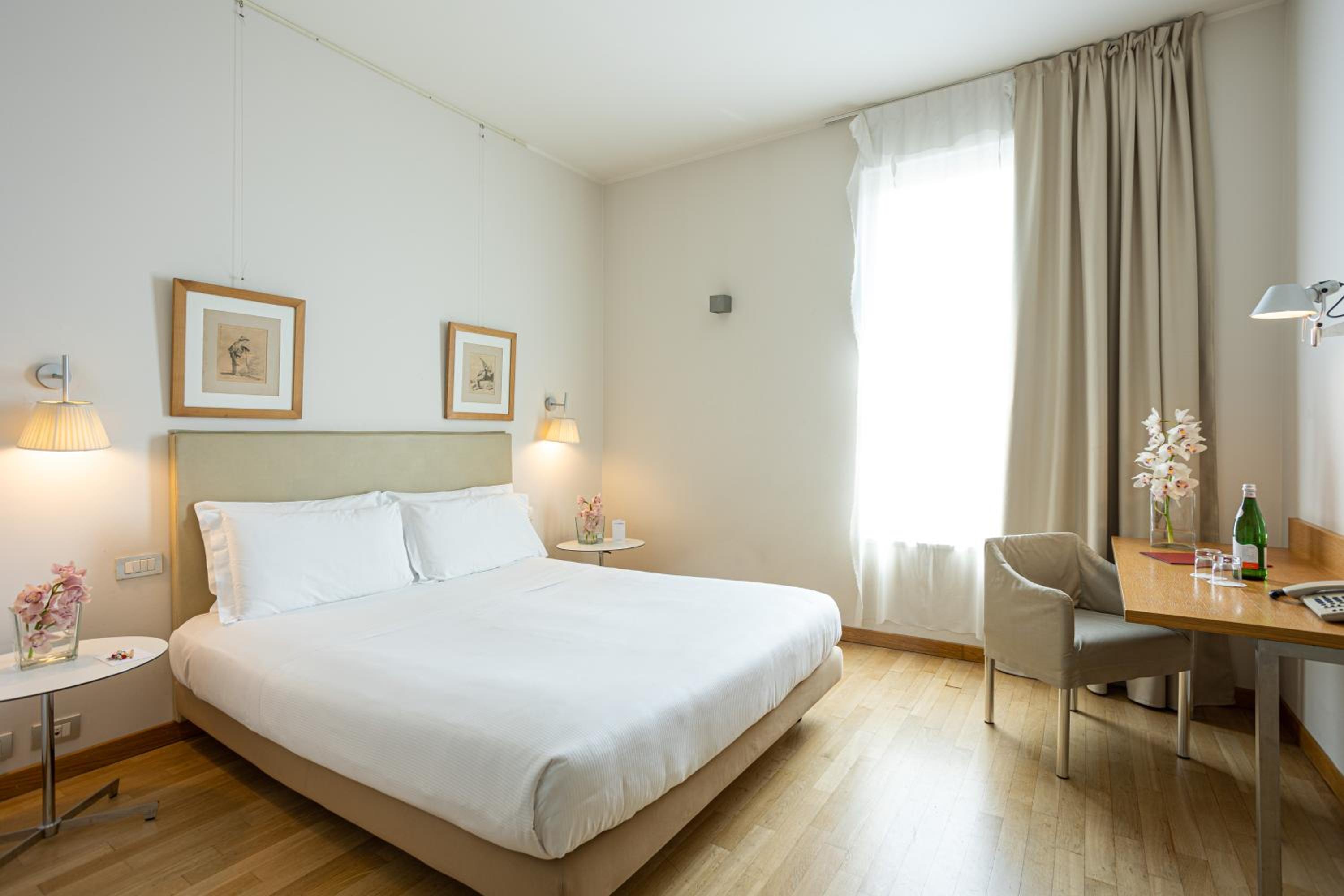 Junior Suite - Photo 1