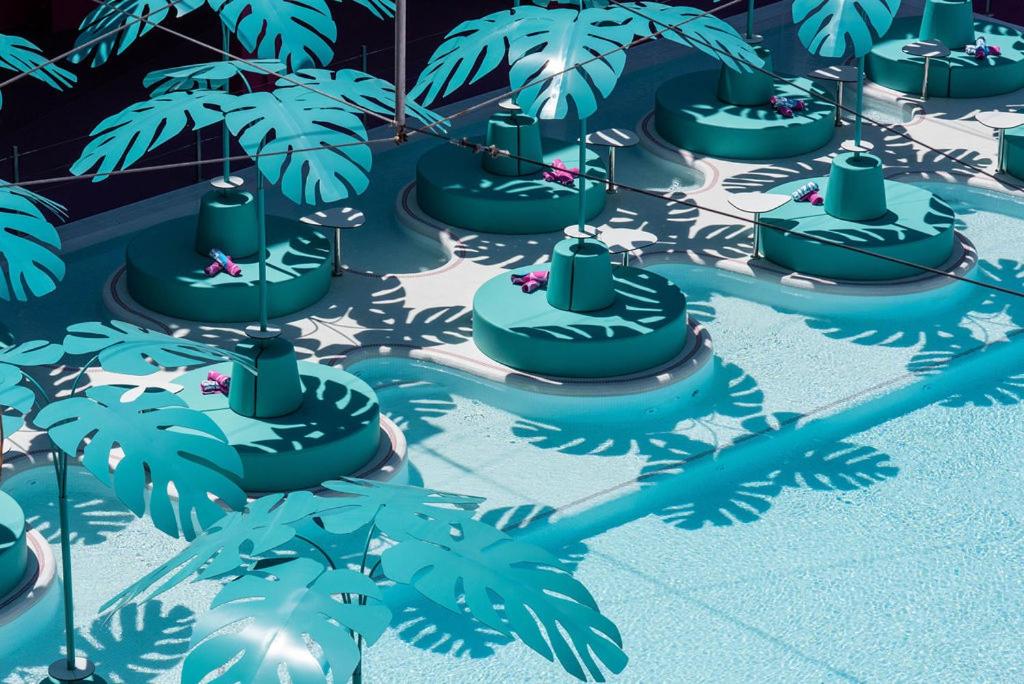 Rocks Pool Club photo 3