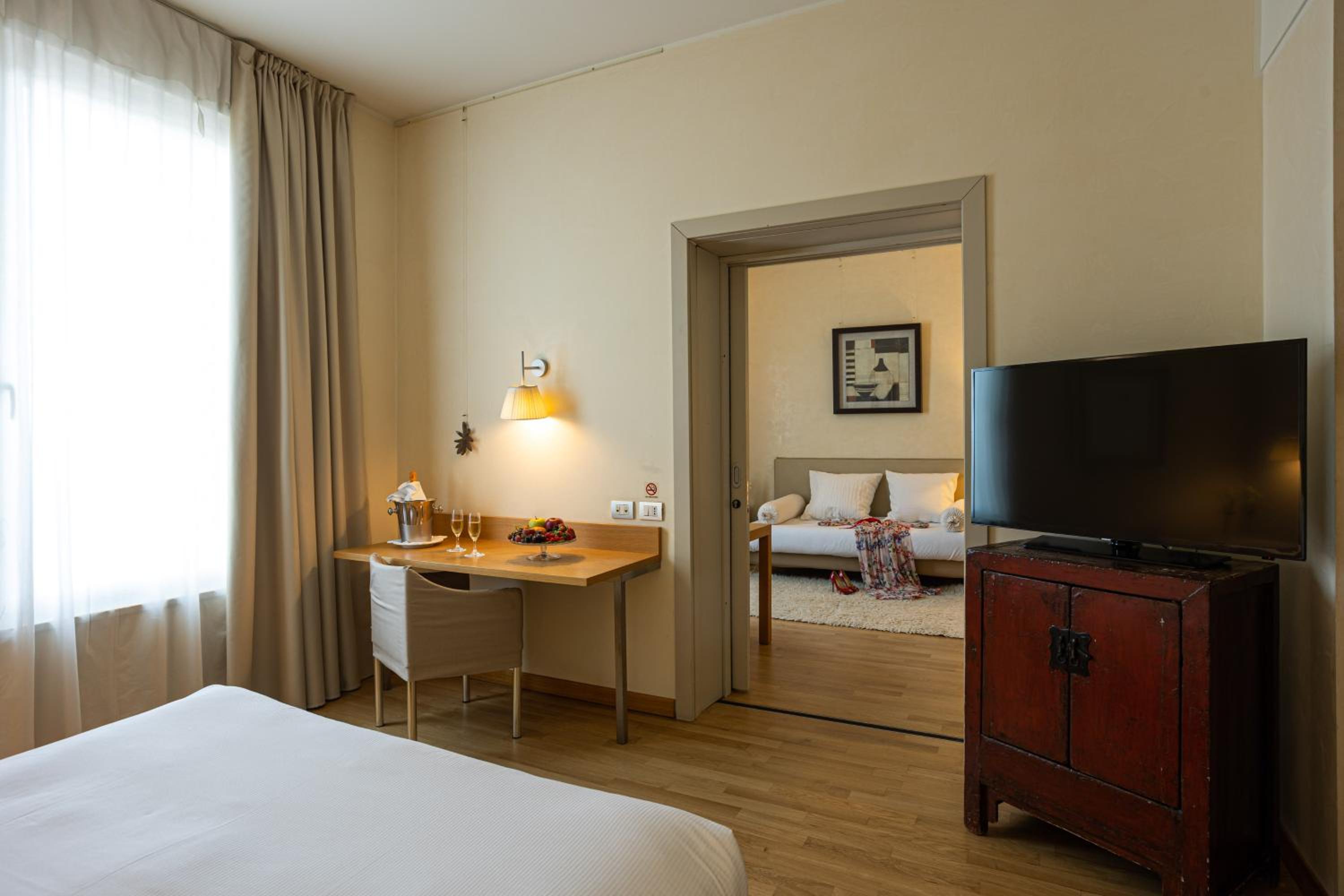 Junior Suite - Photo 4