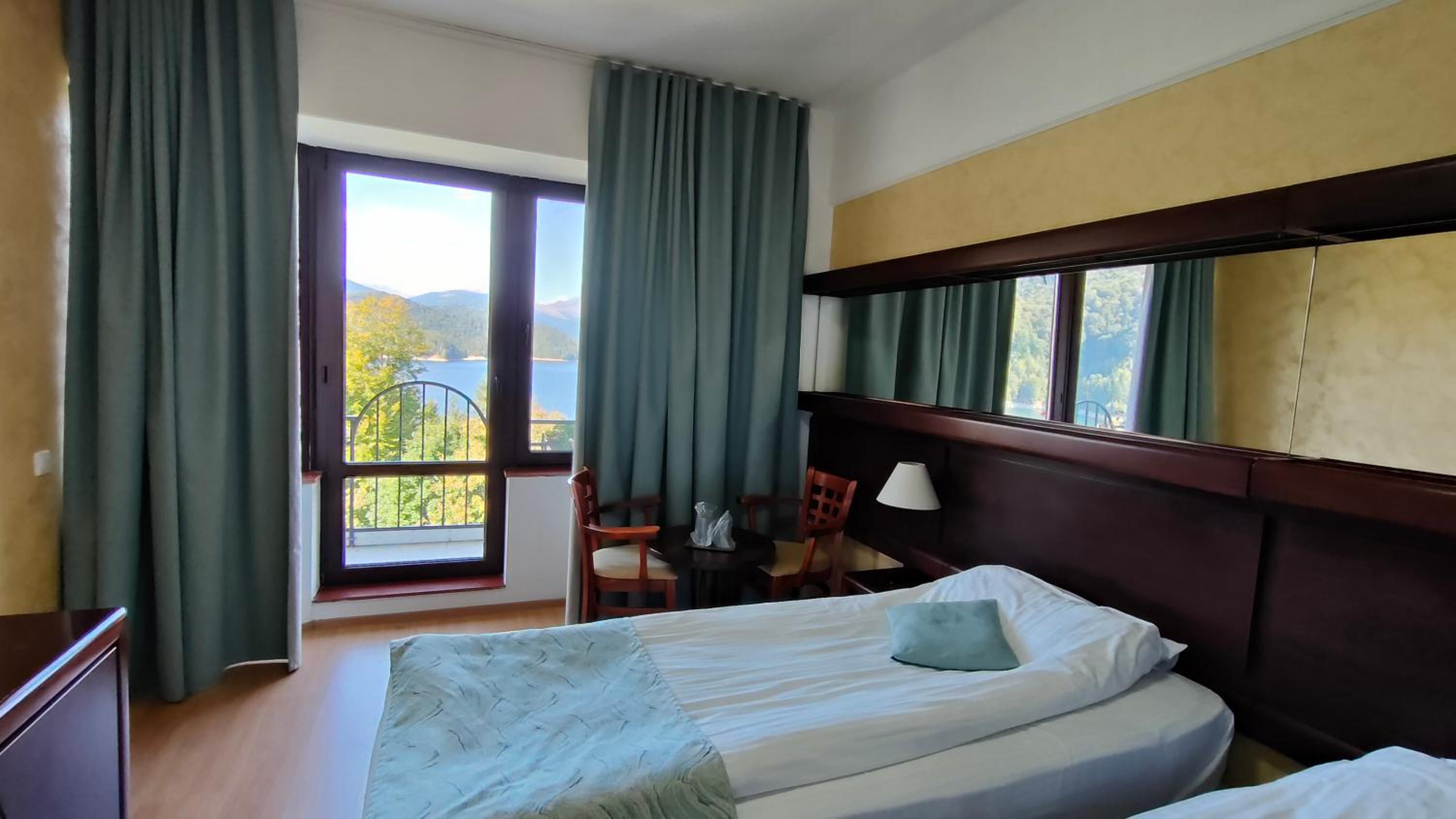 Twin Room with Lake View