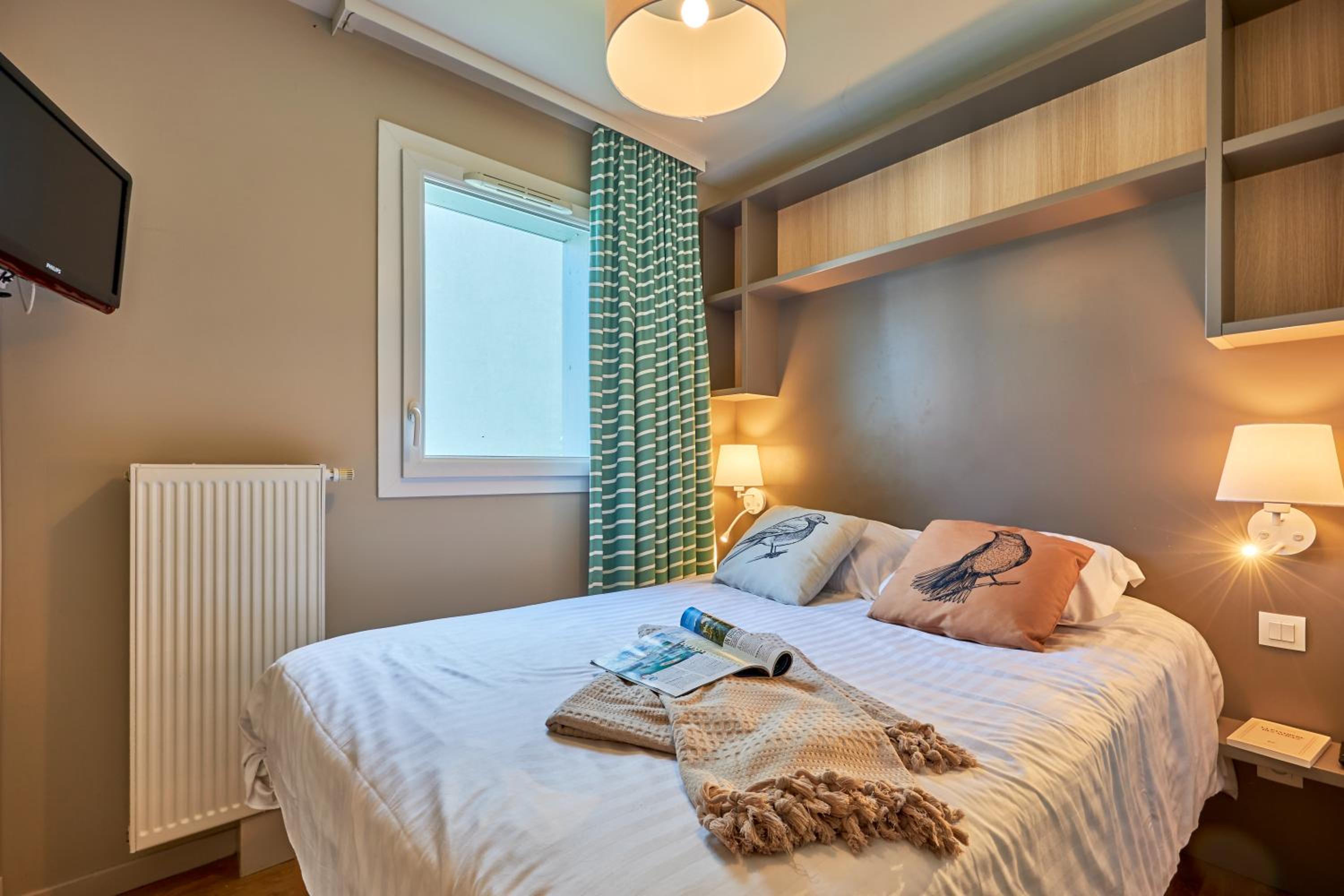 One-Bedroom Apartment with Terrace or Balcony (4 People) photo 3
