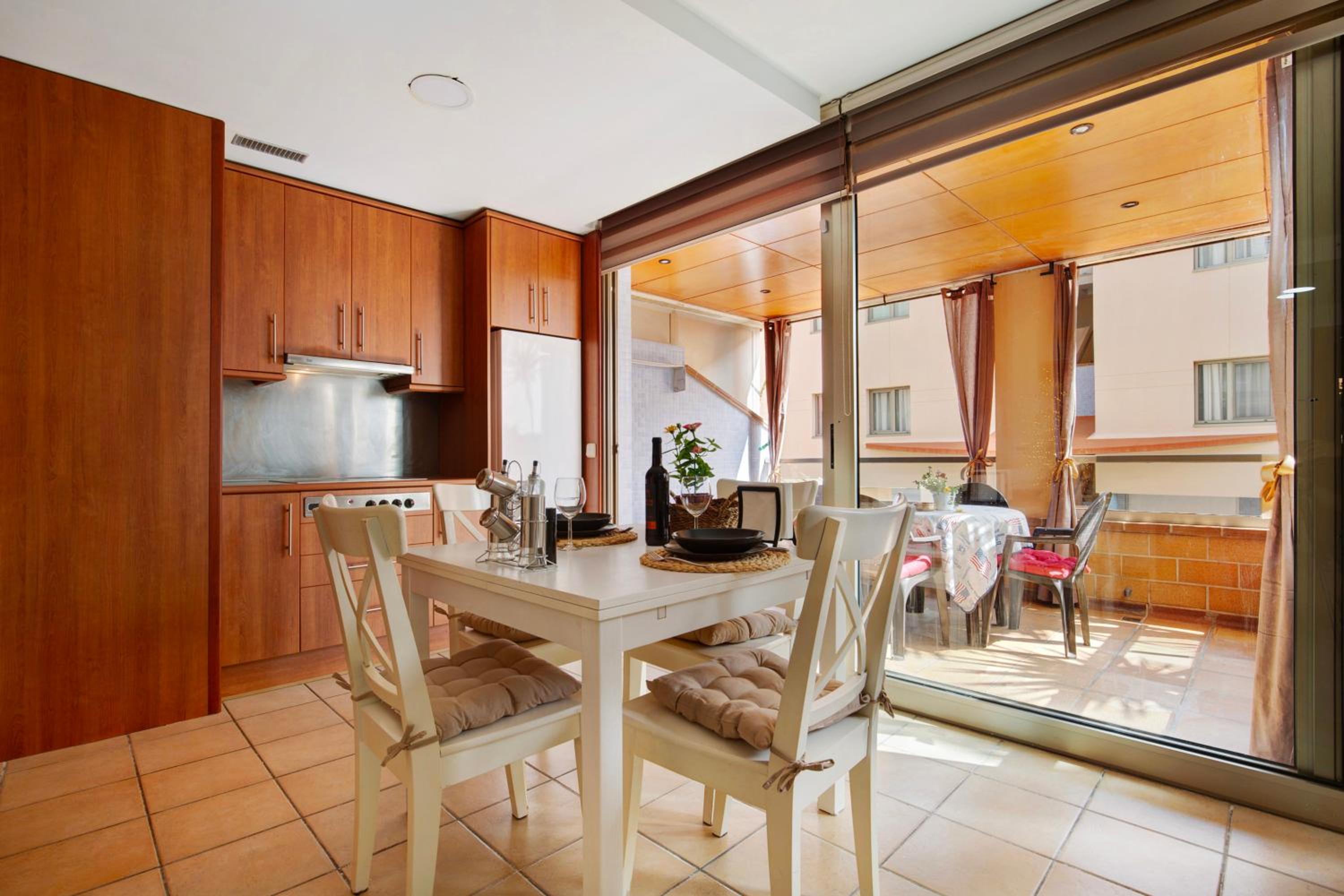 One-Bedroom House photo 3