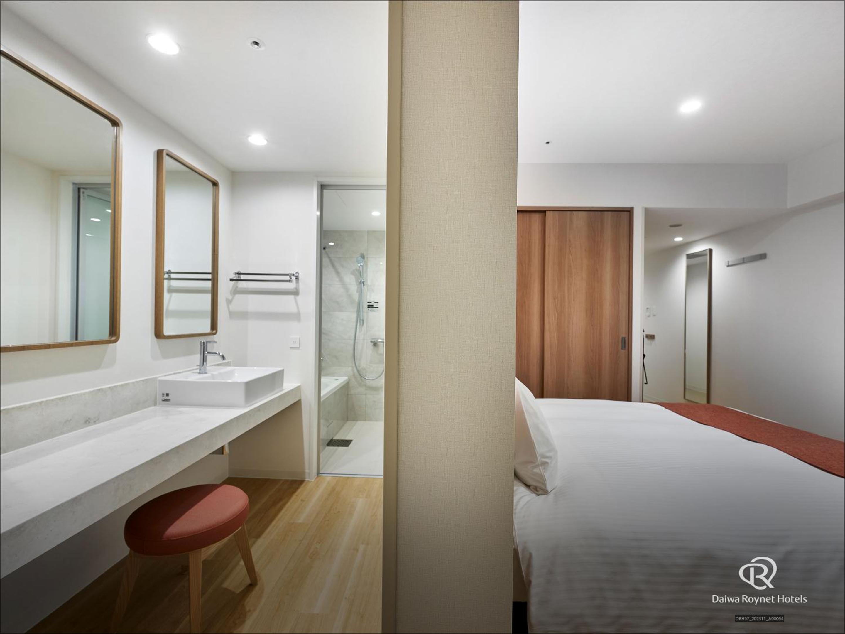 Premium Double Room (2 Adults) - Non-Smoking - Photo 2