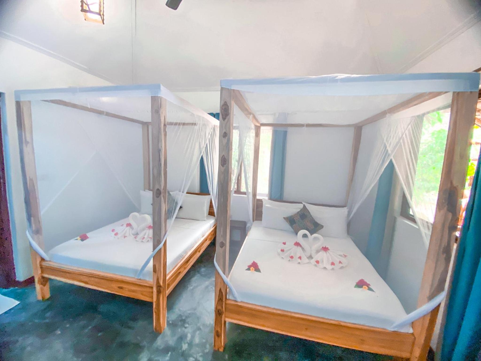 Quadruple Room with Terrace