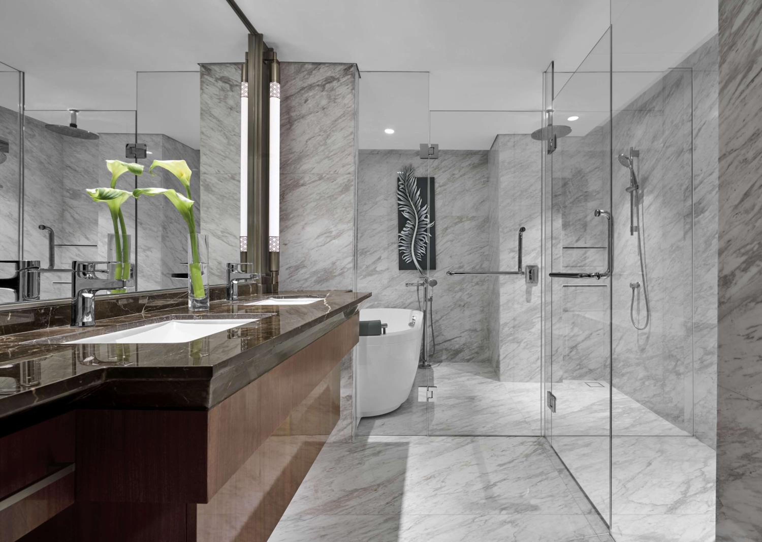 Premier Suite - Photo 3