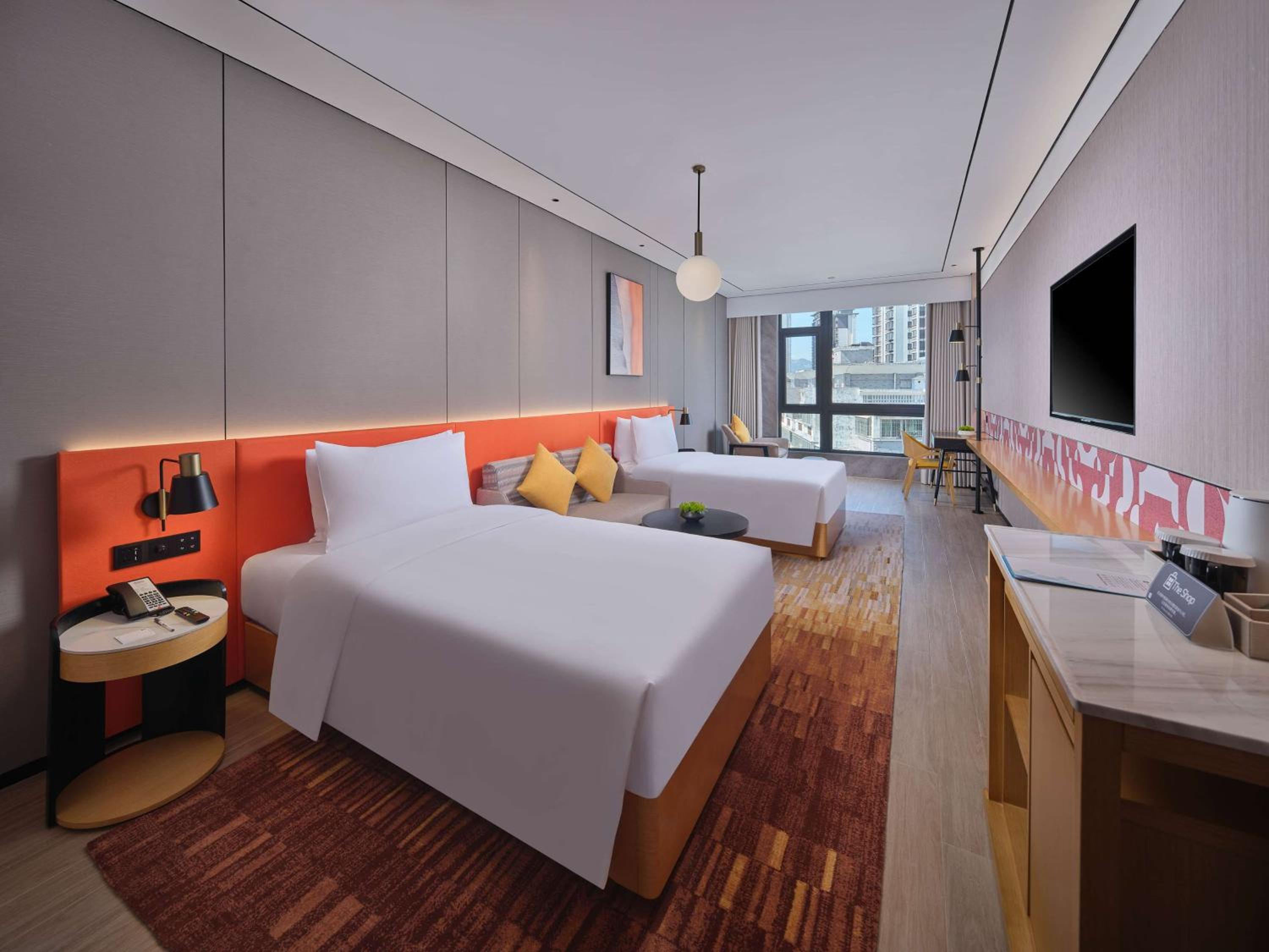 Premium Twin Room photo 3