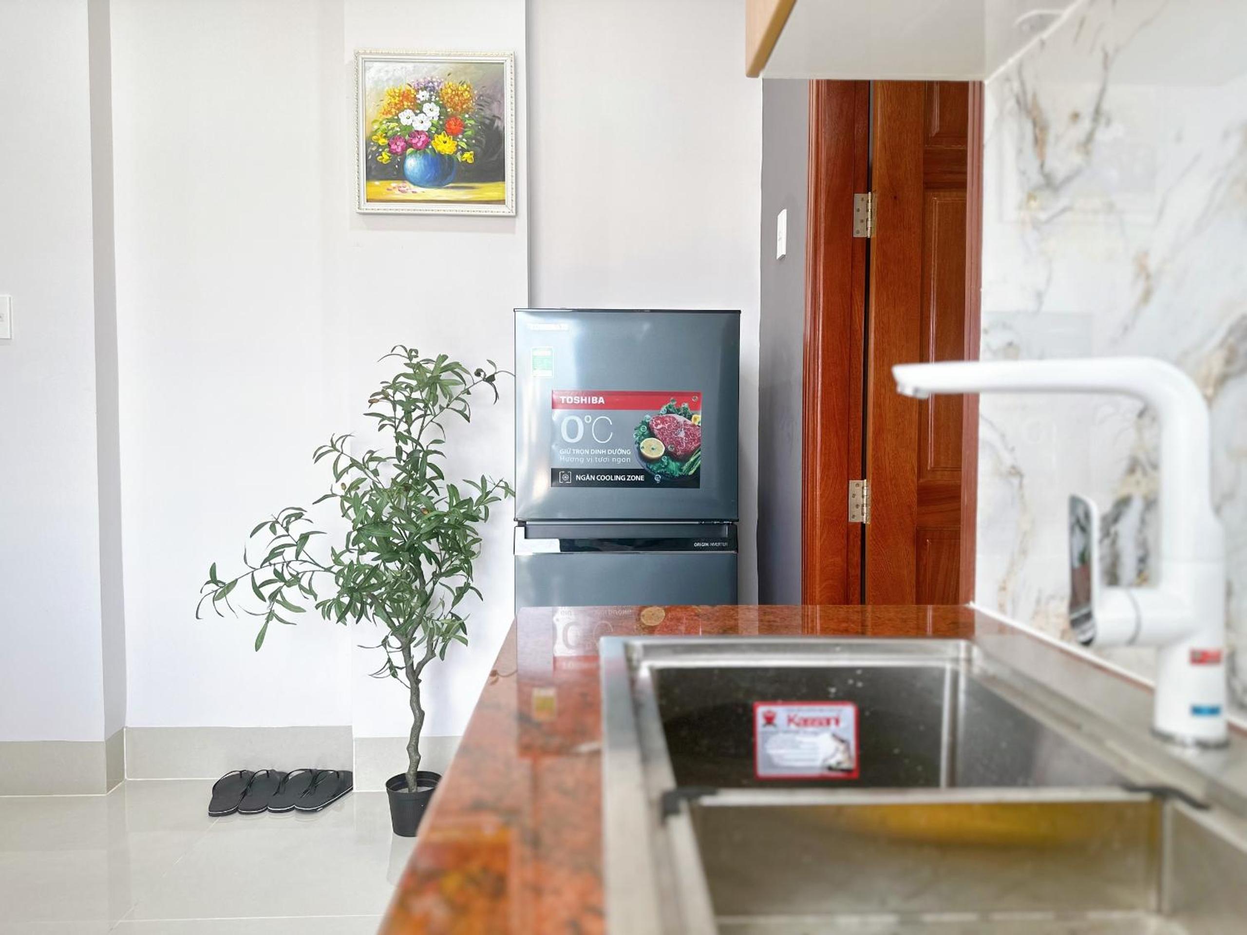 One-Bedroom Apartment - Photo 42