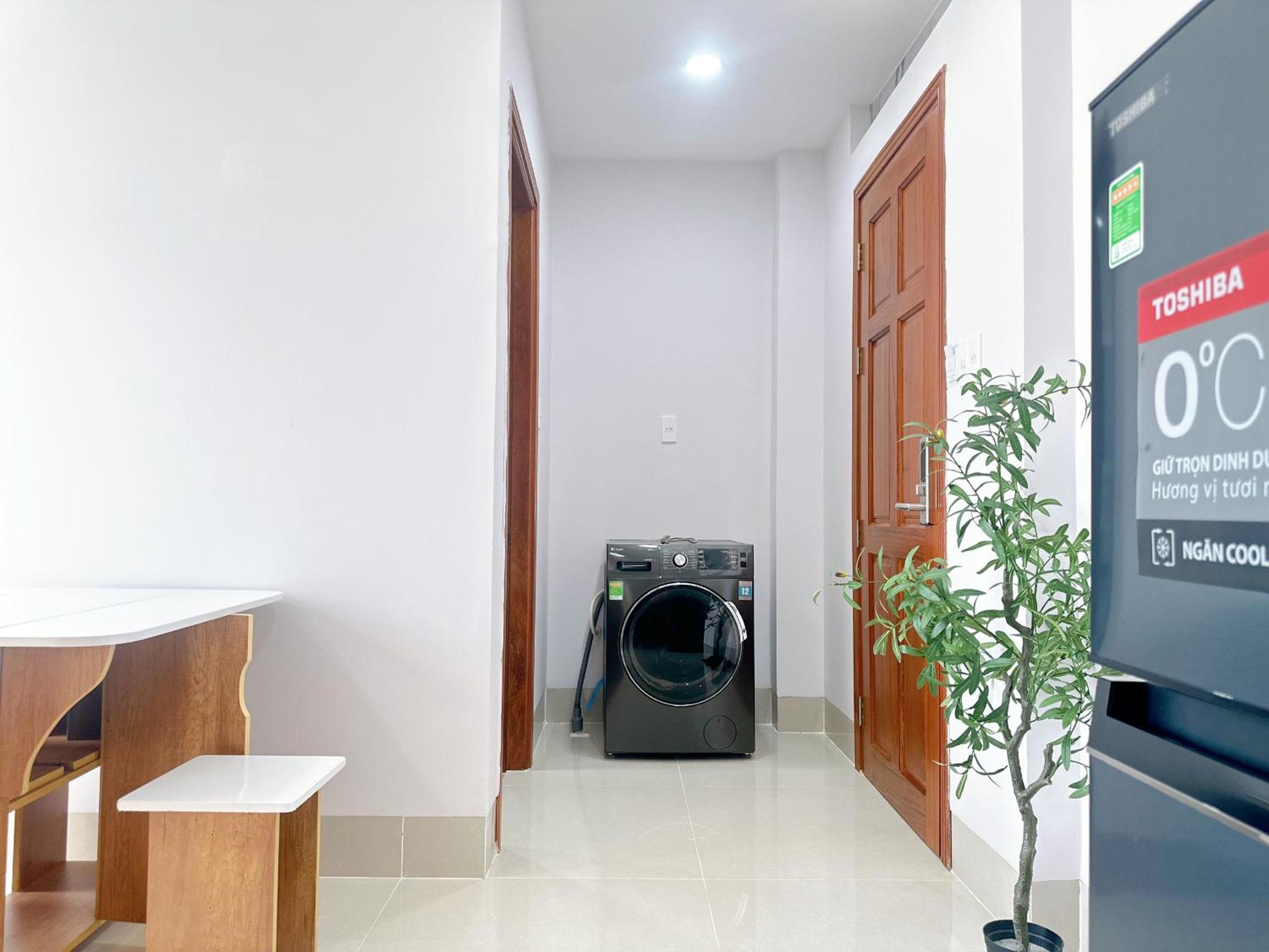 One-Bedroom Apartment - Photo 22