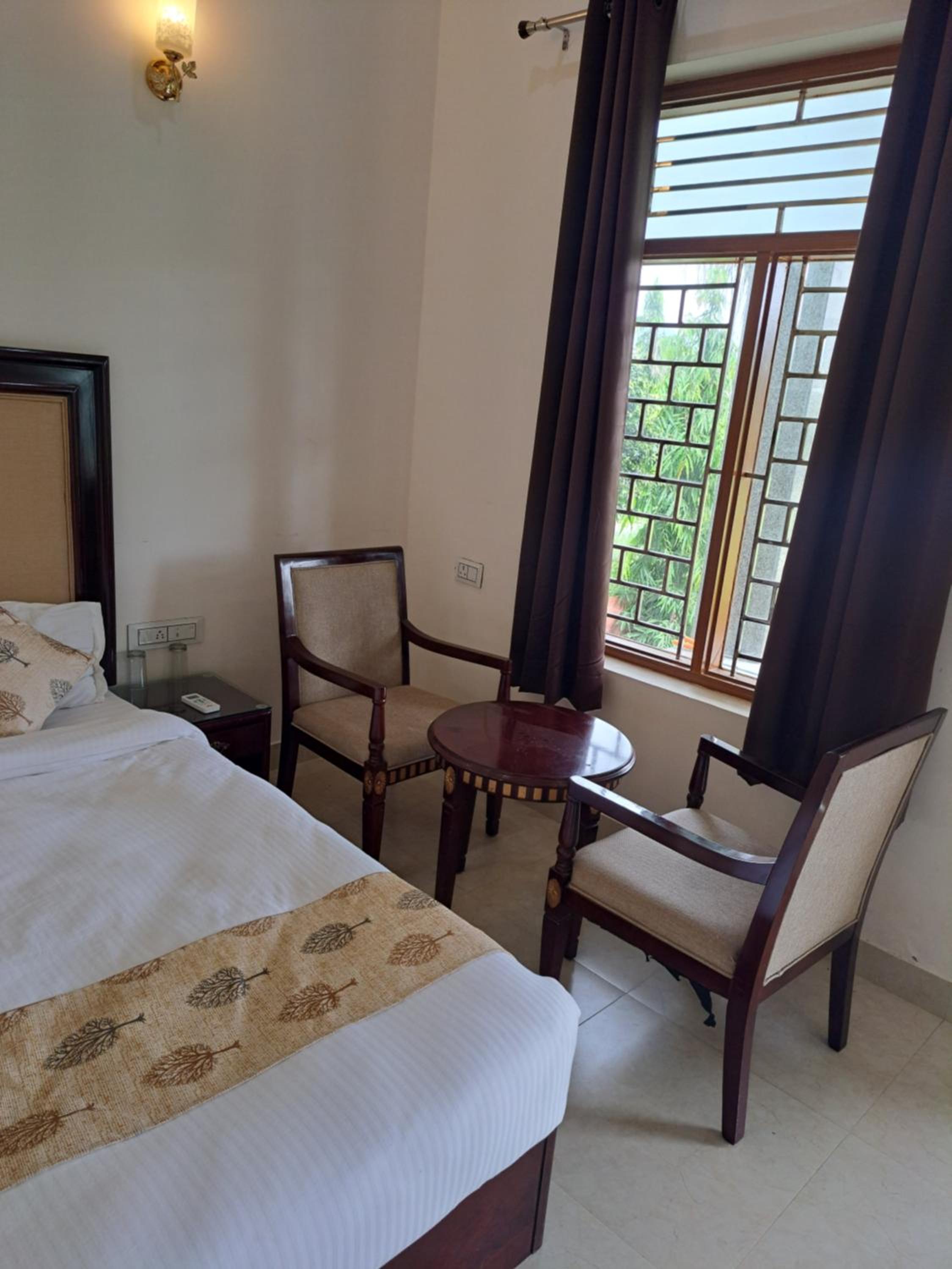 Deluxe Double Room photo 3