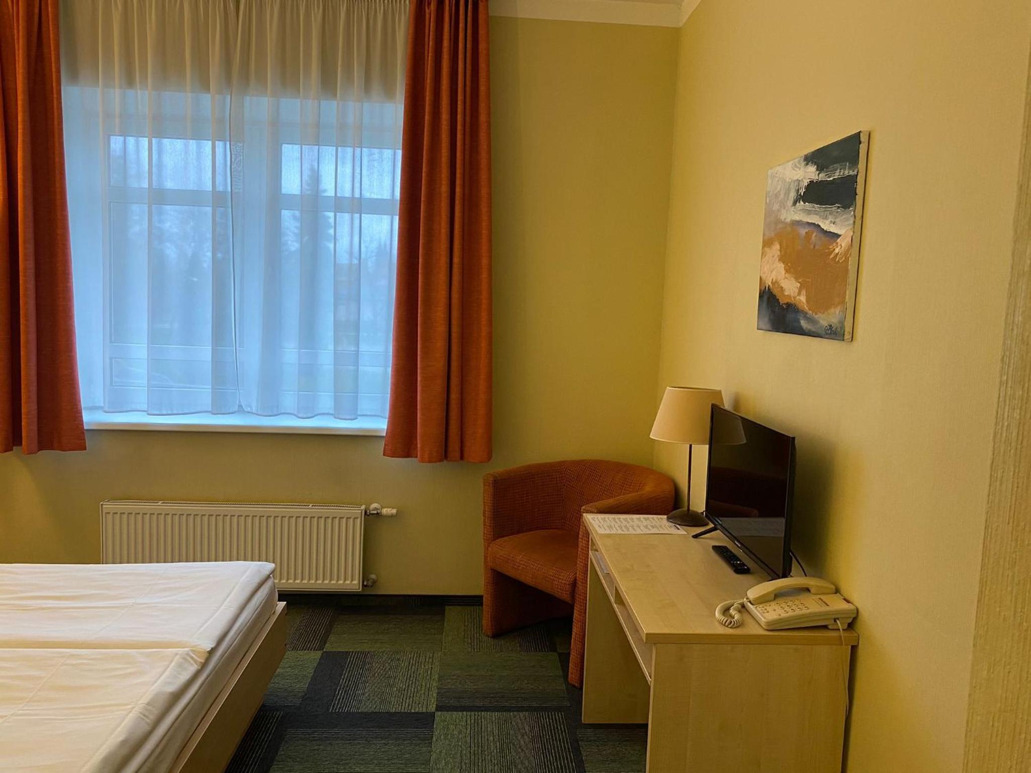 Standard Double Room photo 2