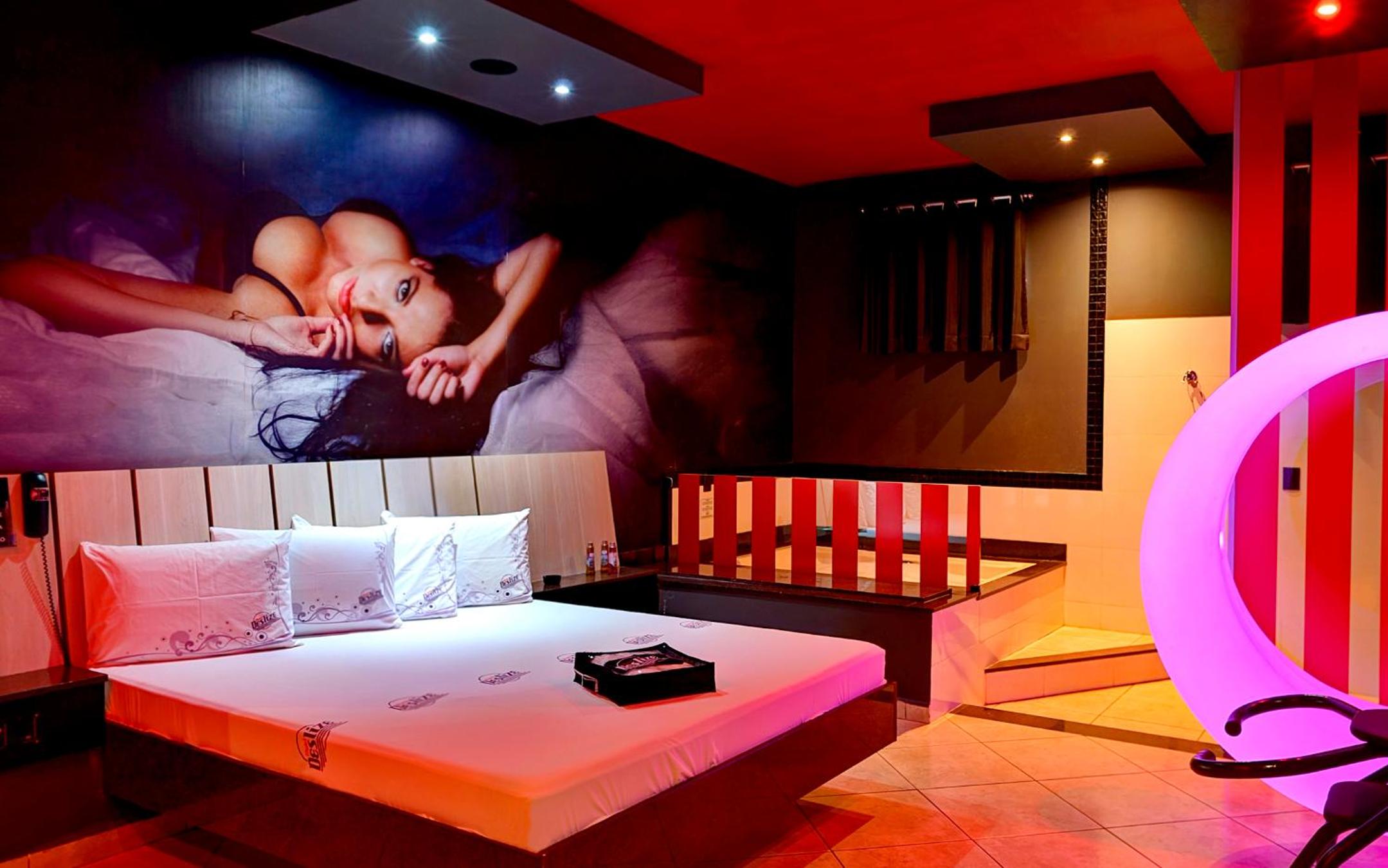 Suite with Spa Bath