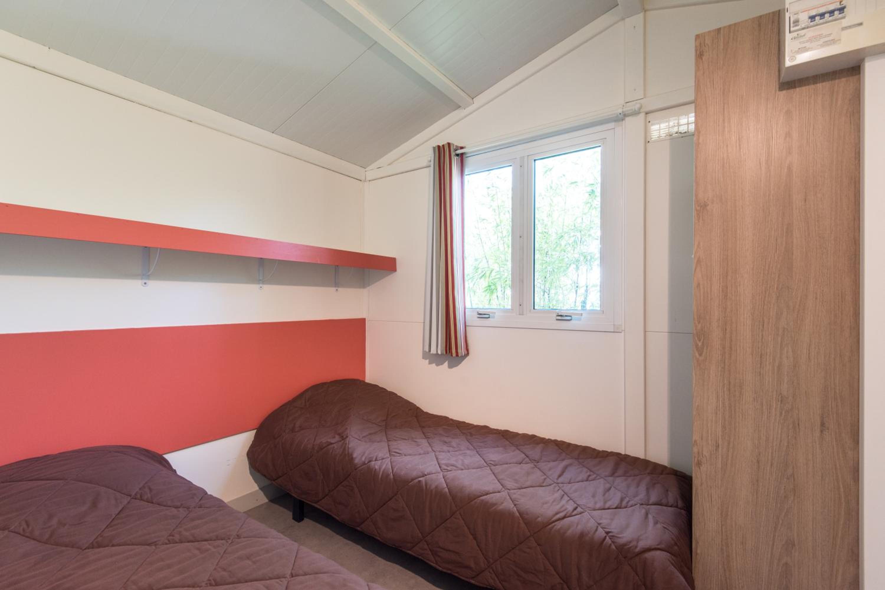 Cottage (4 Adults)