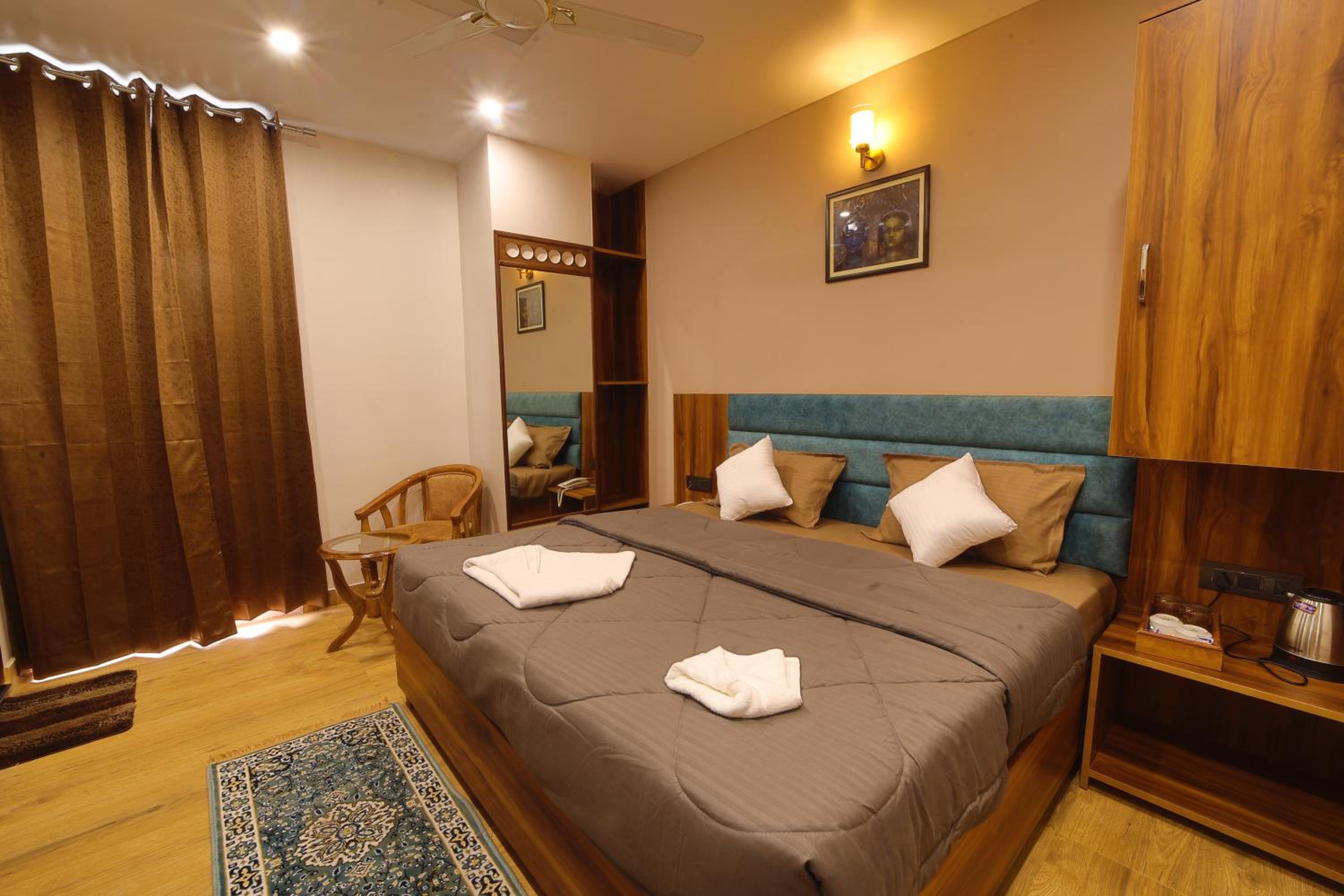 Double Room with Terrace - Photo 3