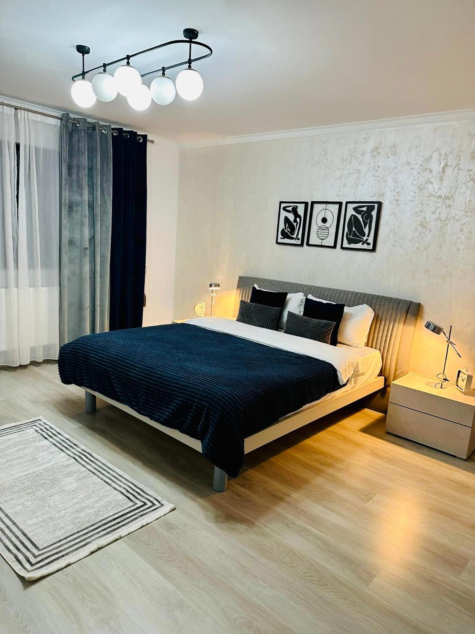 Apartment with Balcony