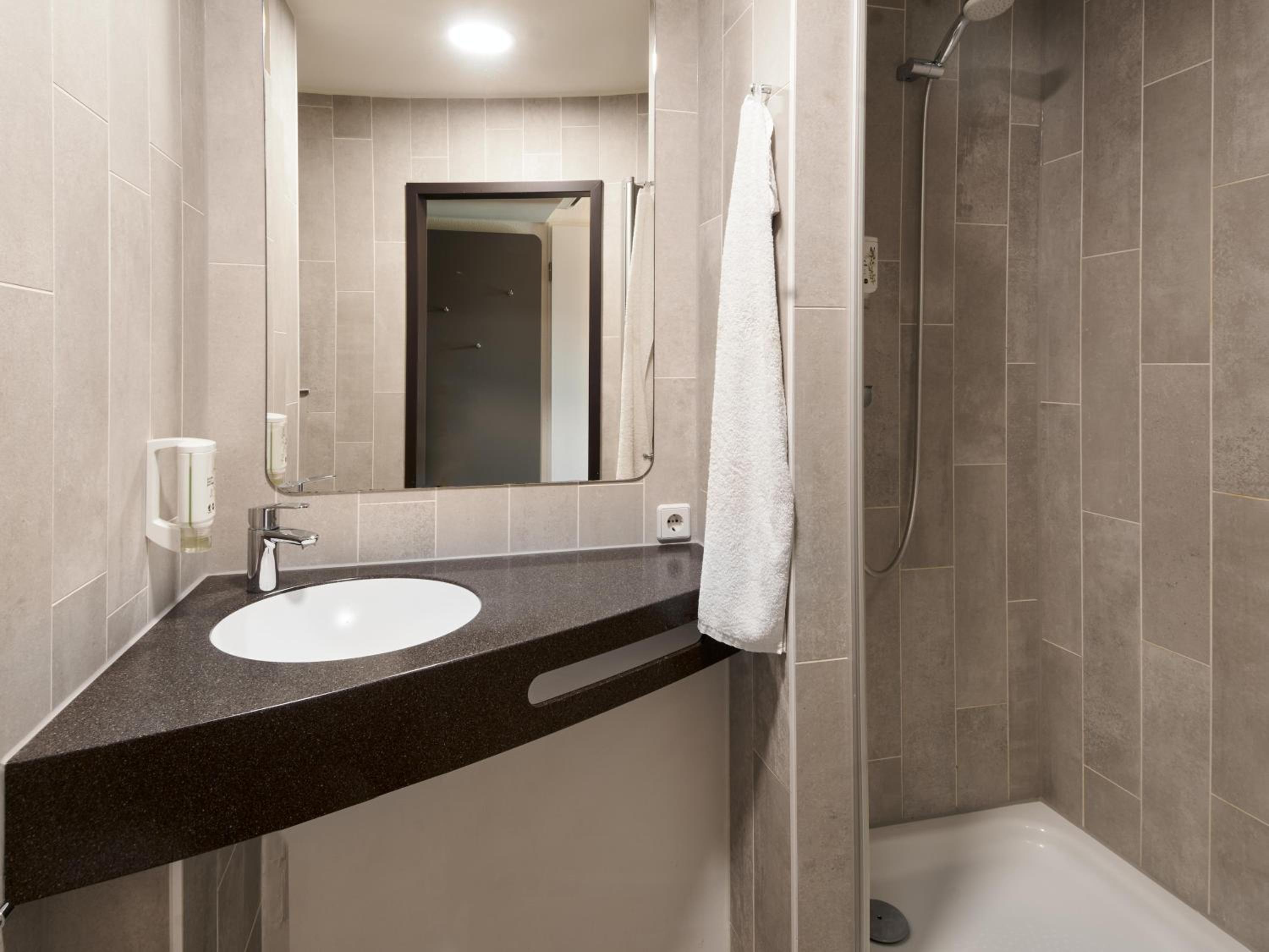 Double Room - Photo 2