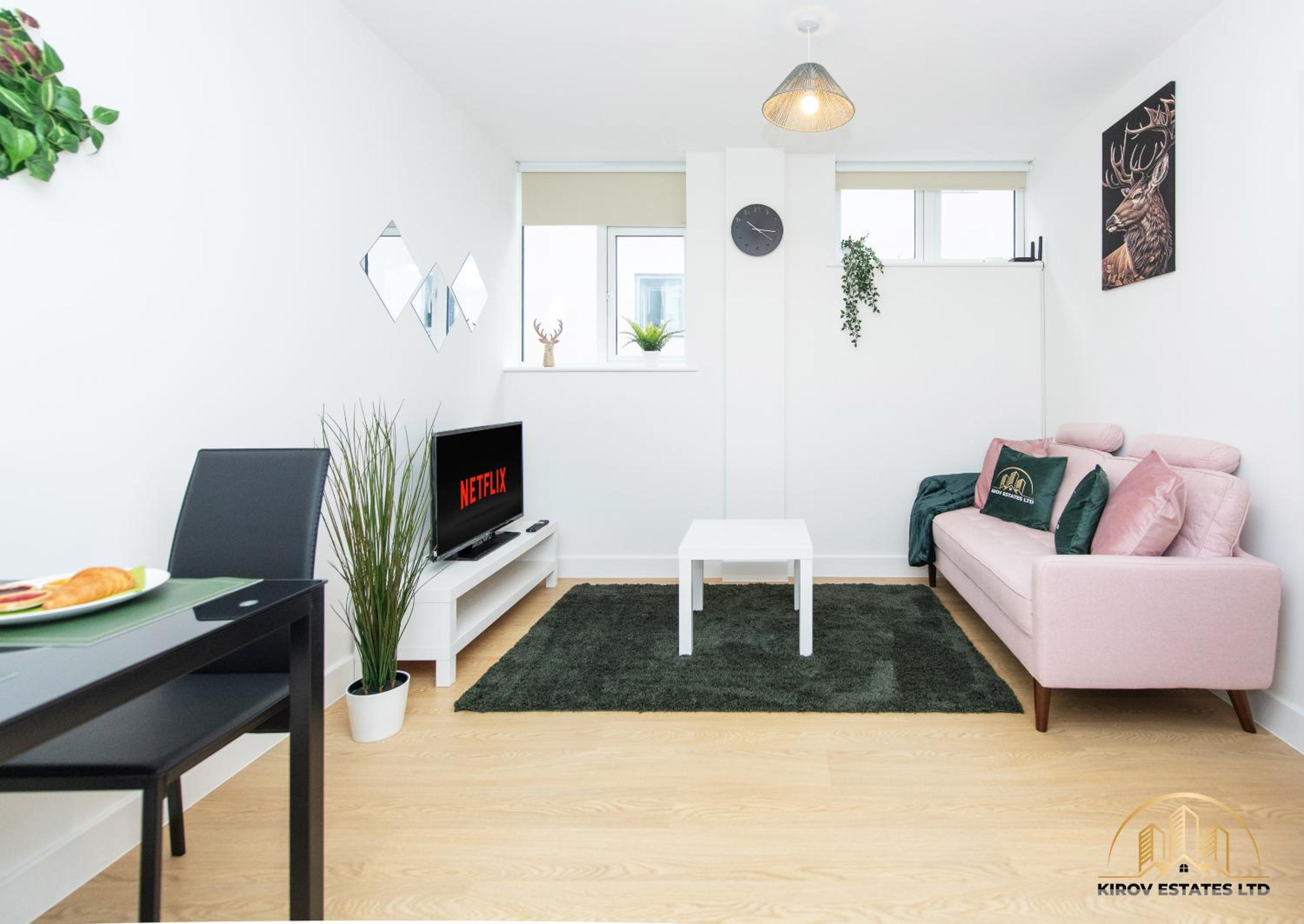 Deluxe Apartment photo 2