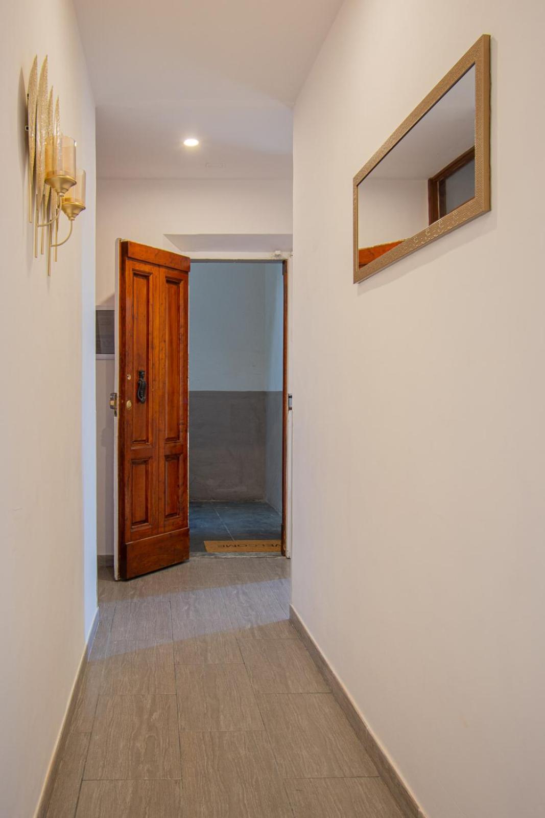 Triple Room with Private External Bathroom
