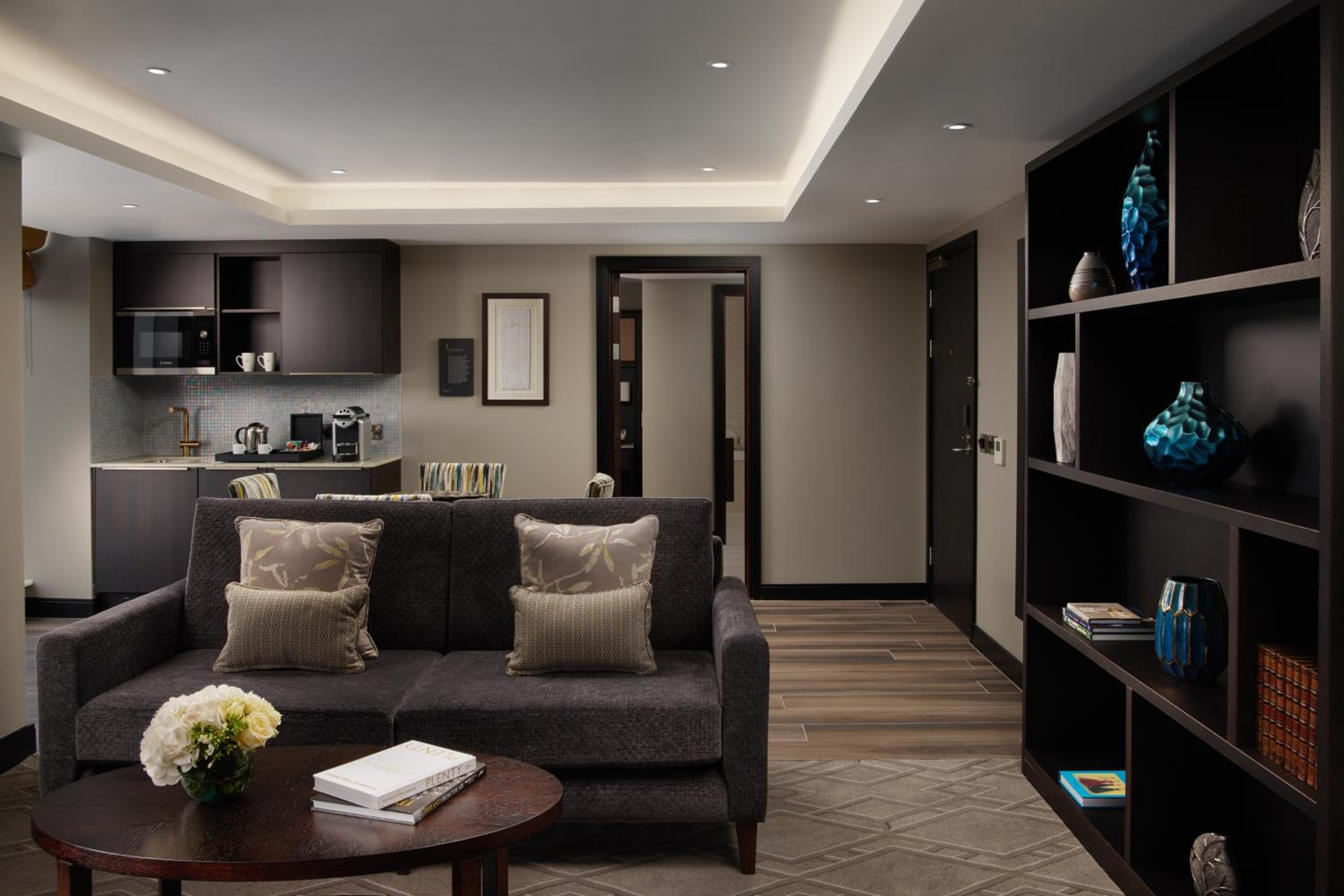 Deluxe Suite photo 3