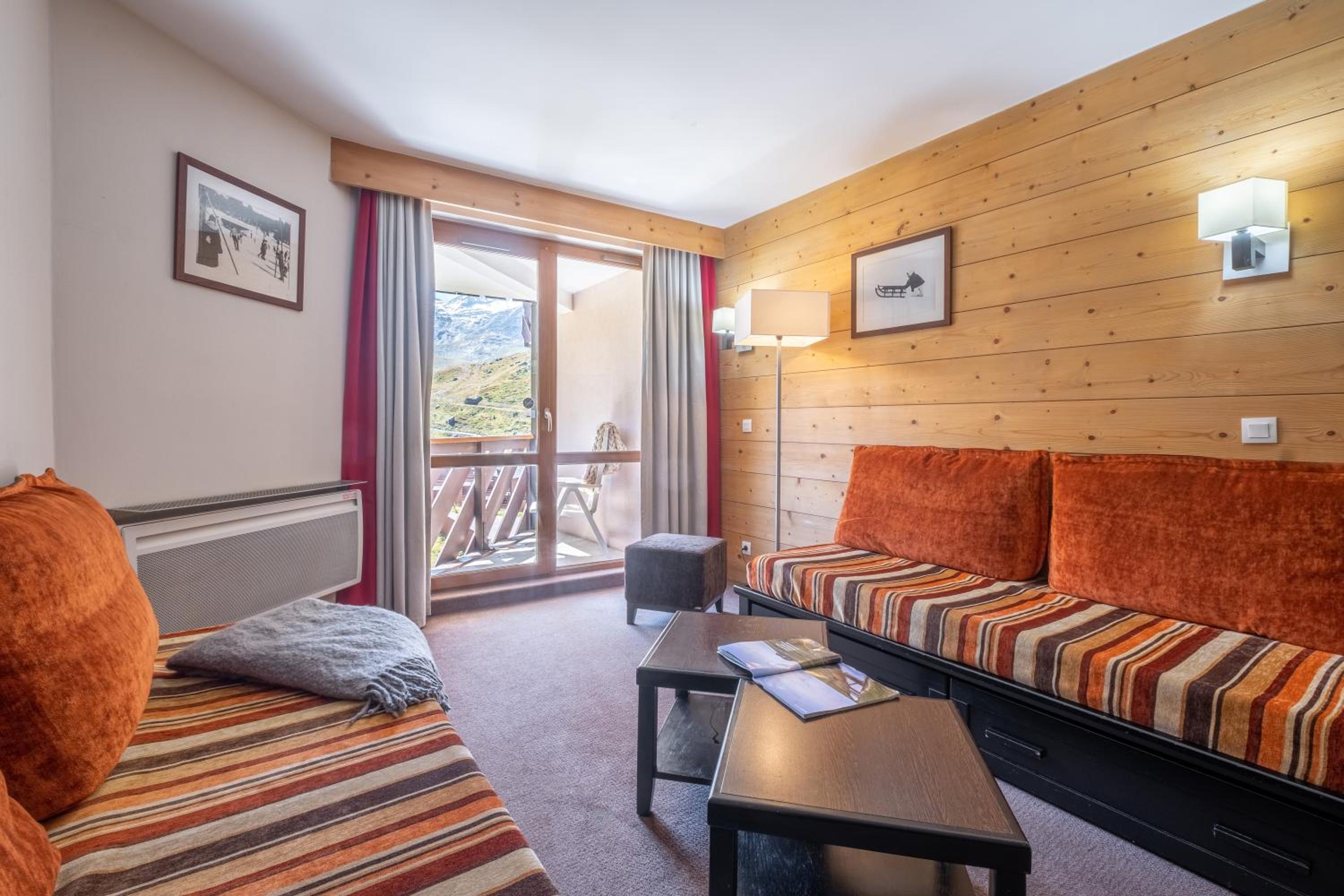 Superior Three-Bedroom Apartment