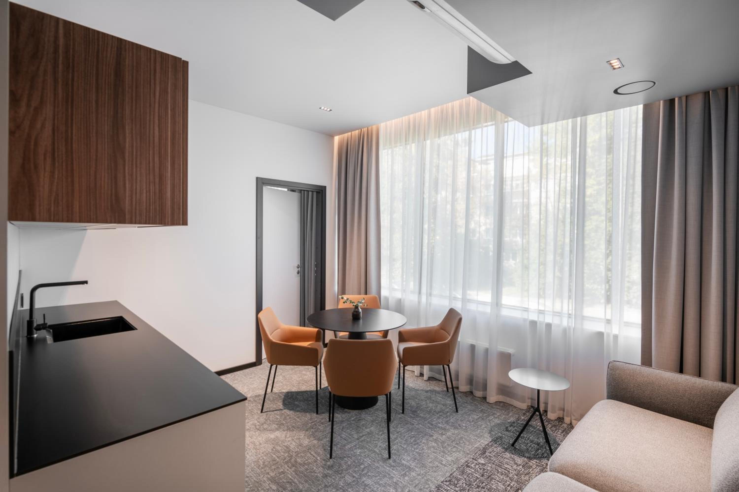 Apartment - Photo 17