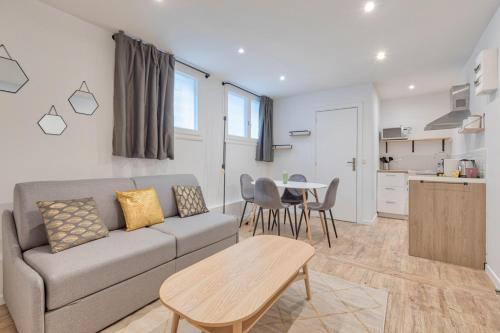Apartment photo 1