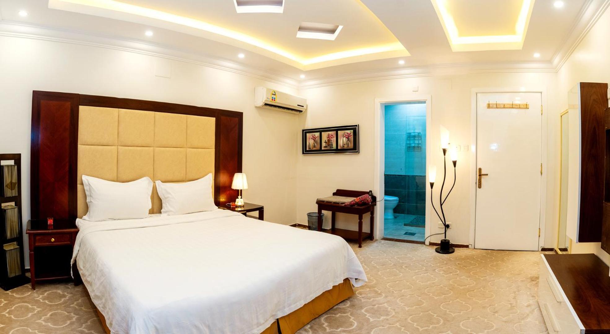 King Room