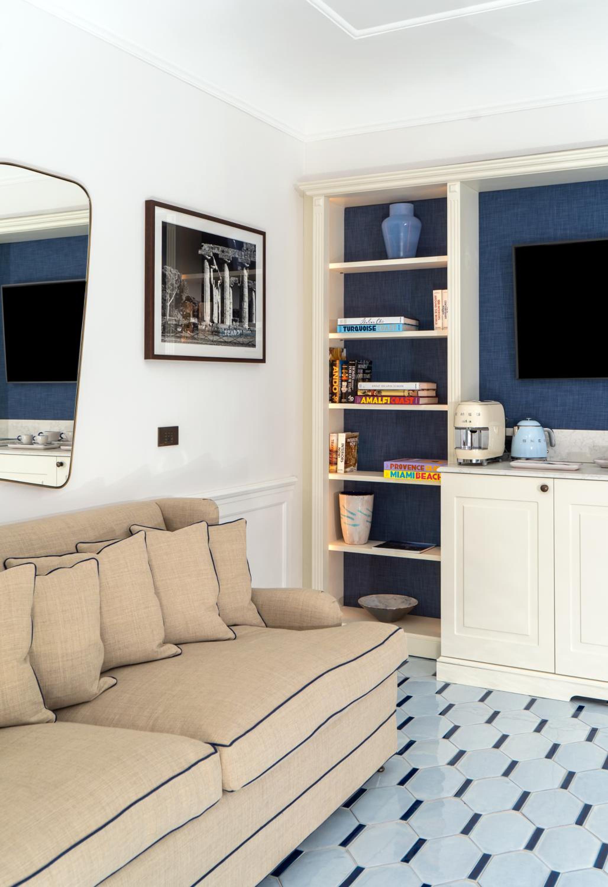 King Suite with Sea View