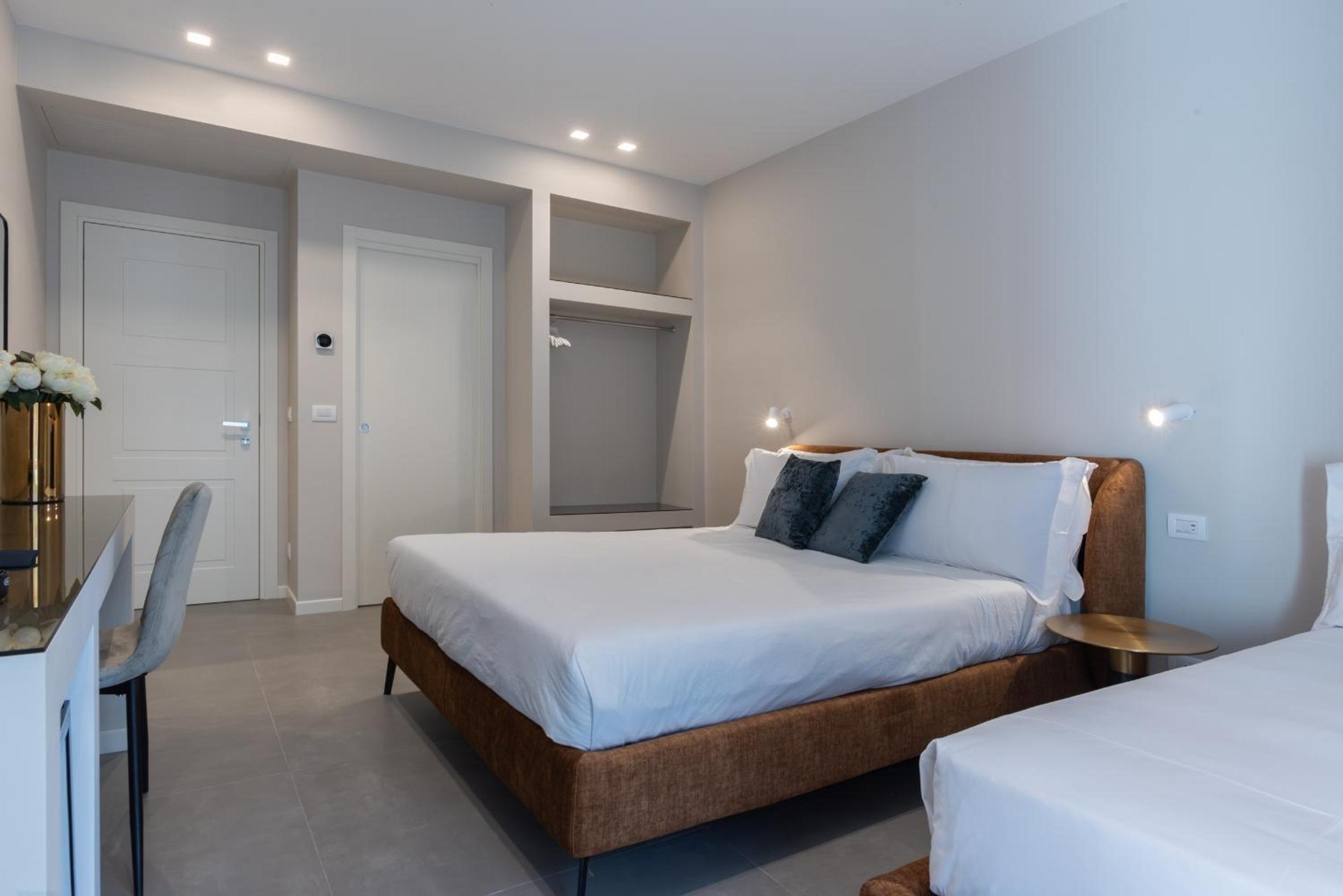 Triple Room with Balcony photo 3