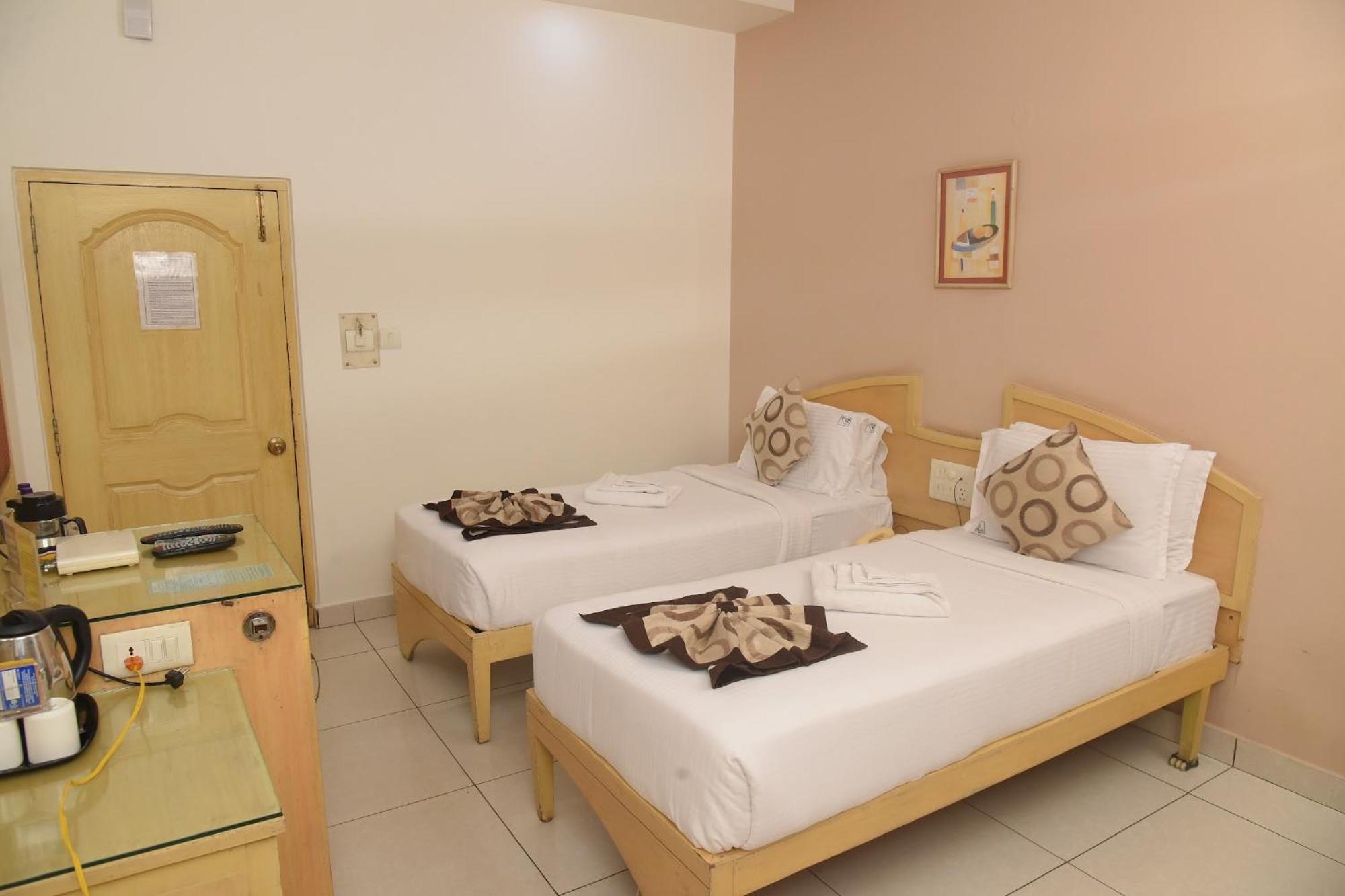Deluxe Double Room - Photo 7