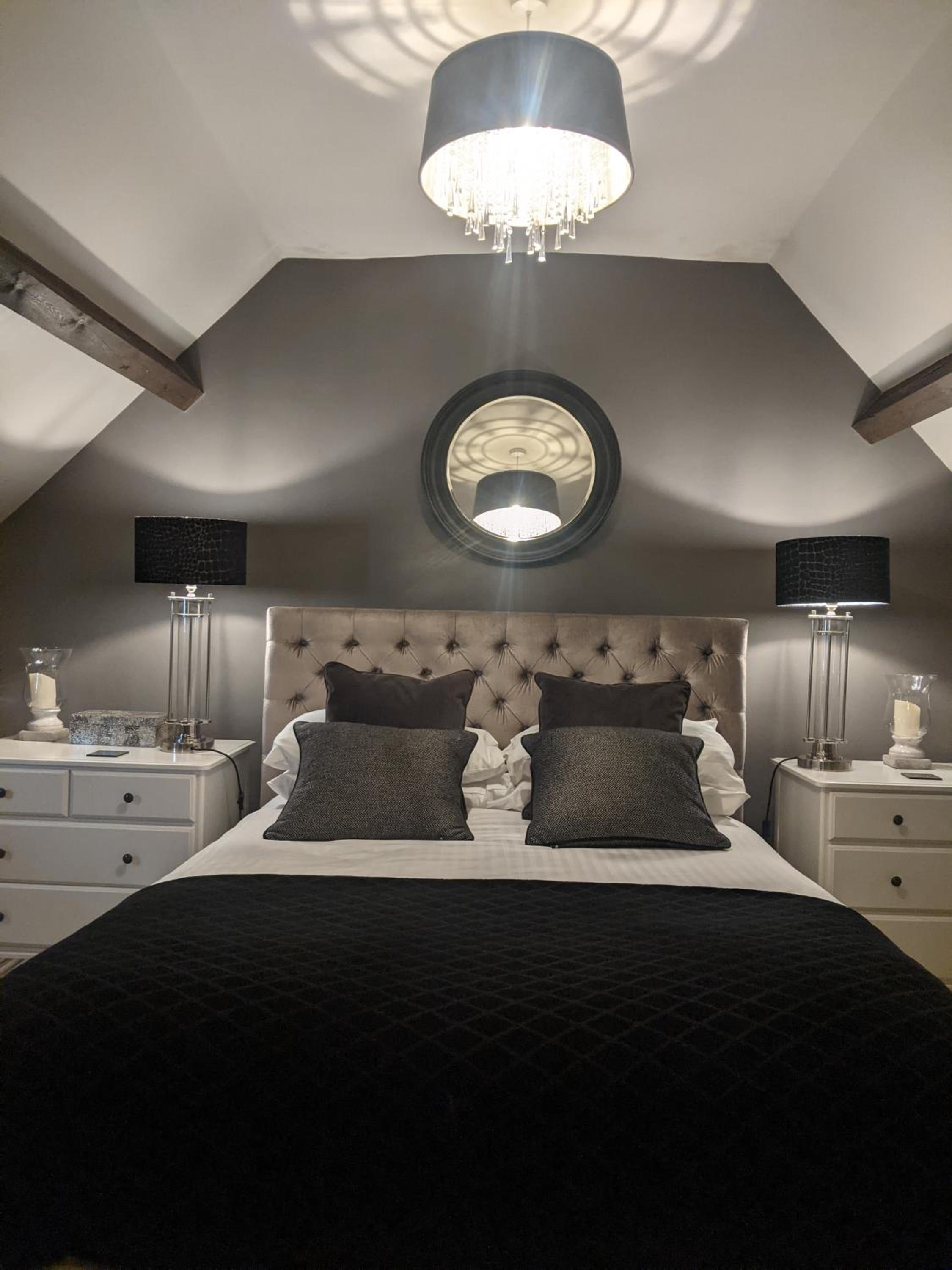 One-Bedroom Suite photo 1