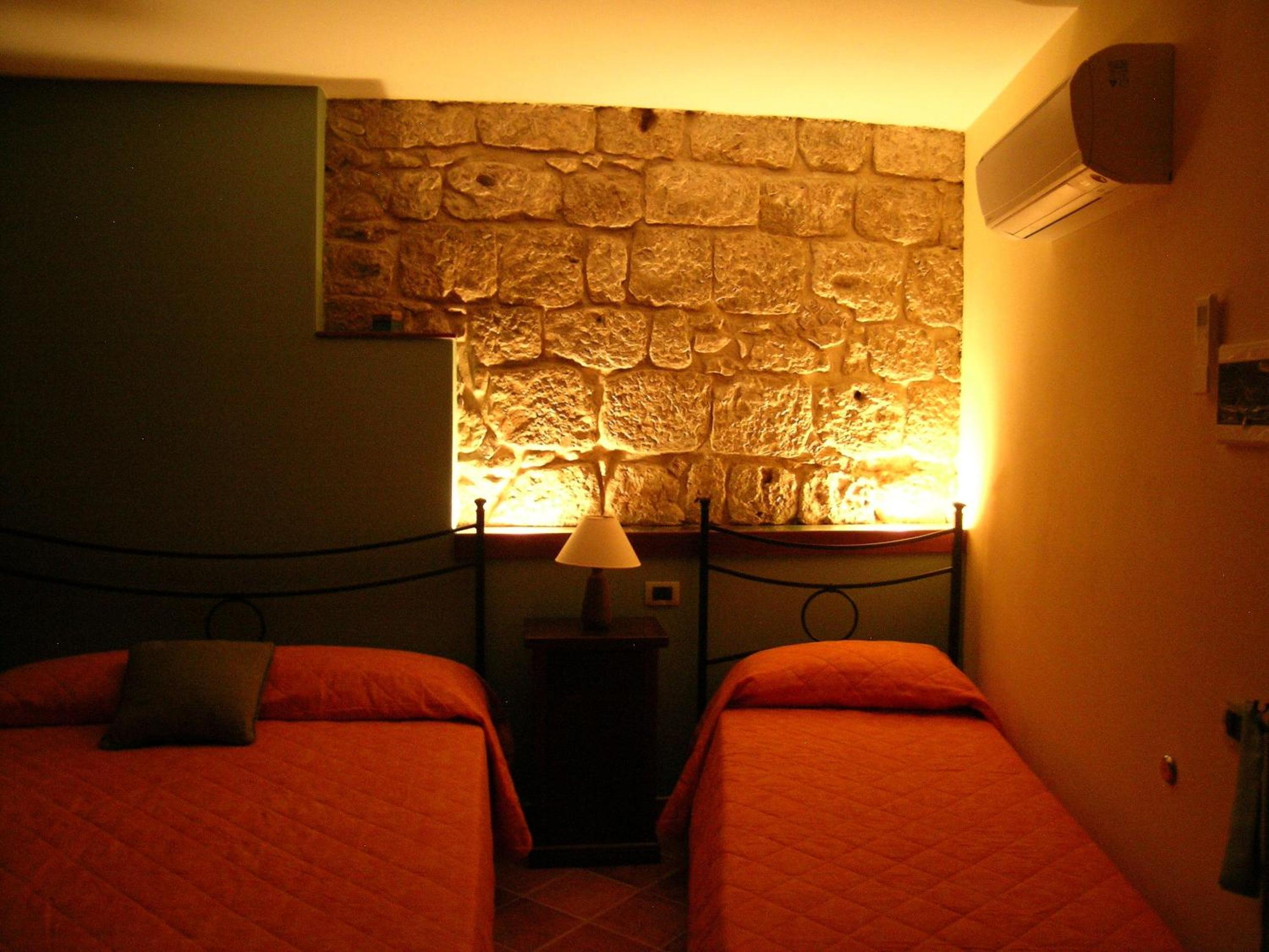 Standard Triple Room photo 1