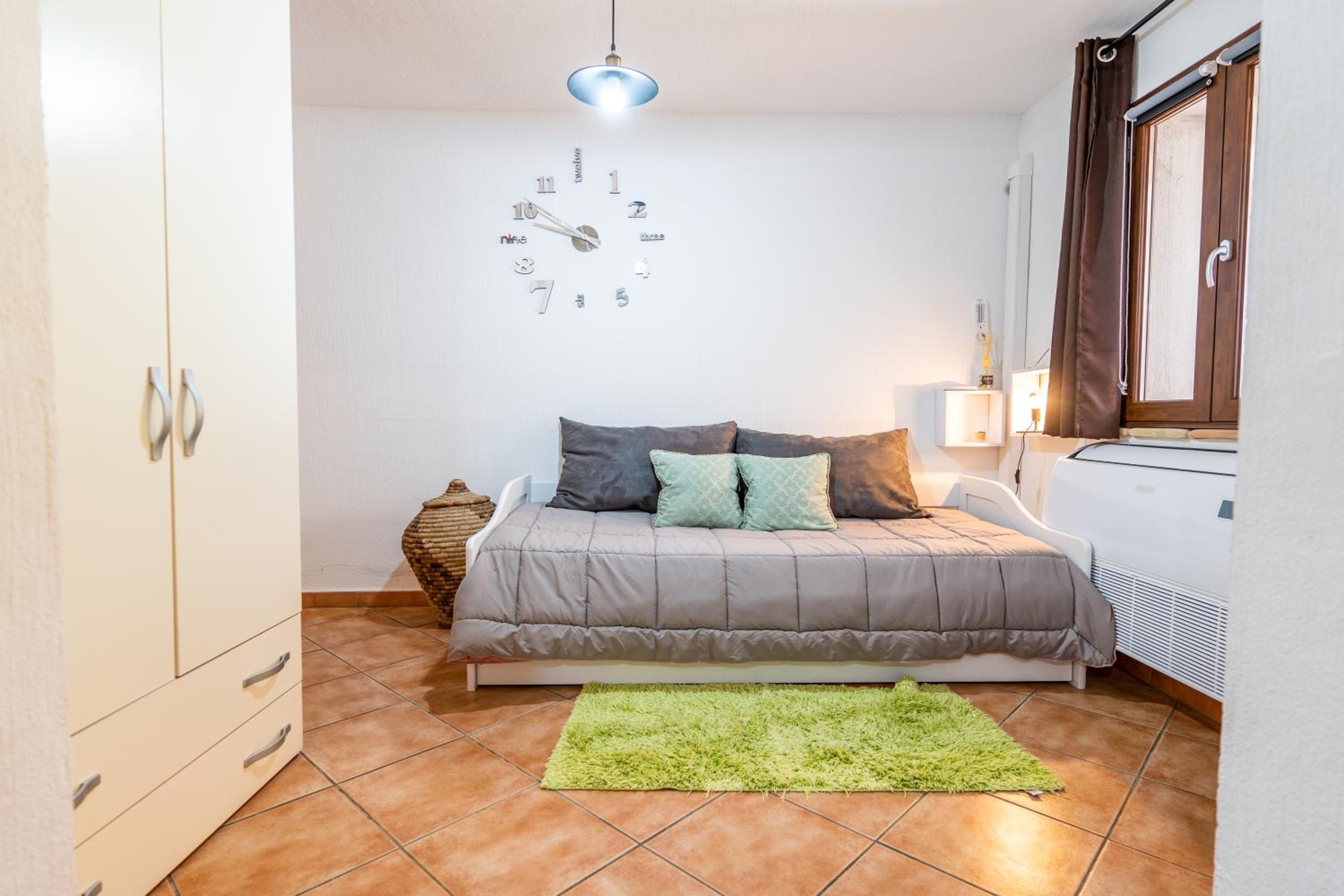 Triple Room with Private Bathroom photo 2
