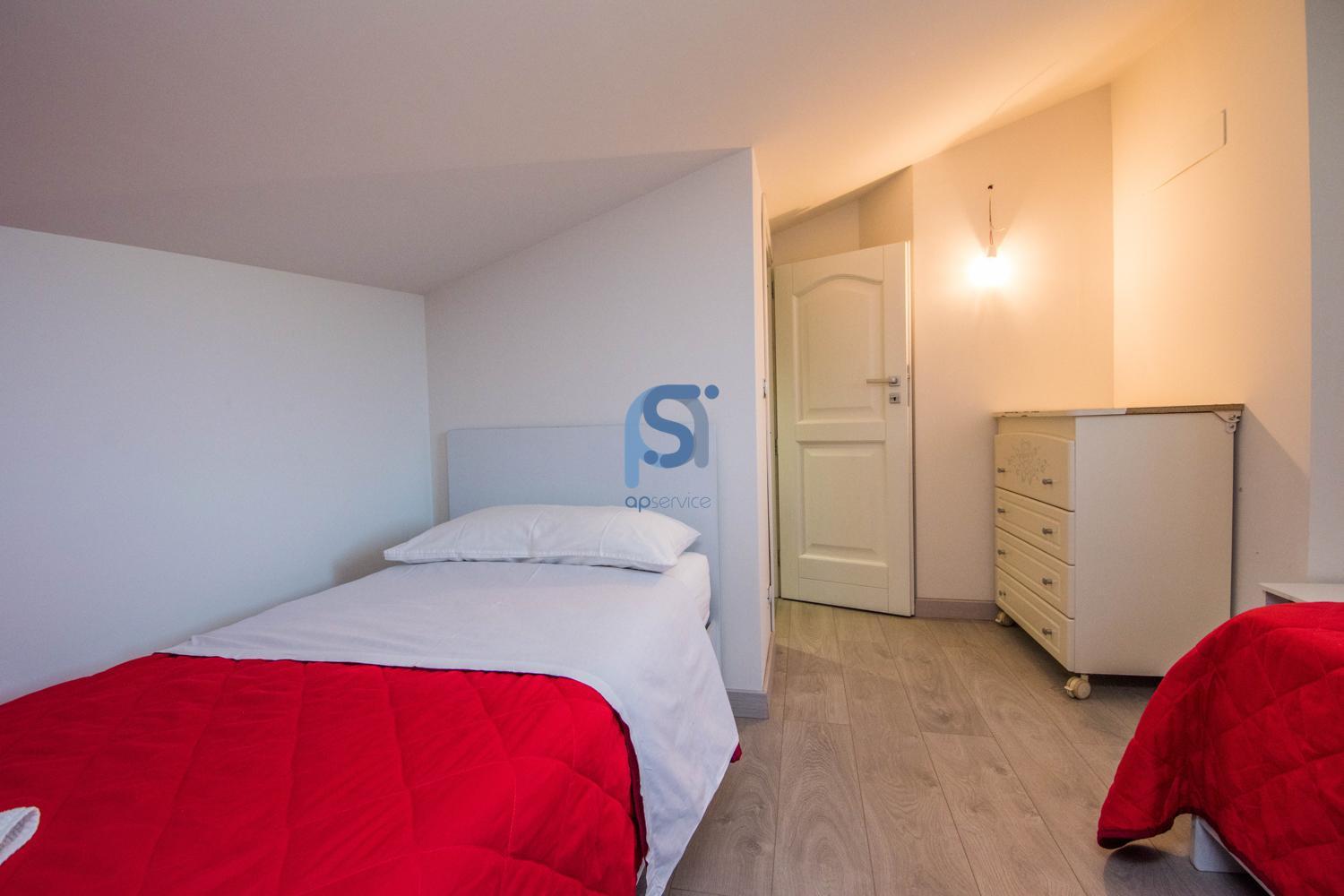 Three-Bedroom Villa photo 1