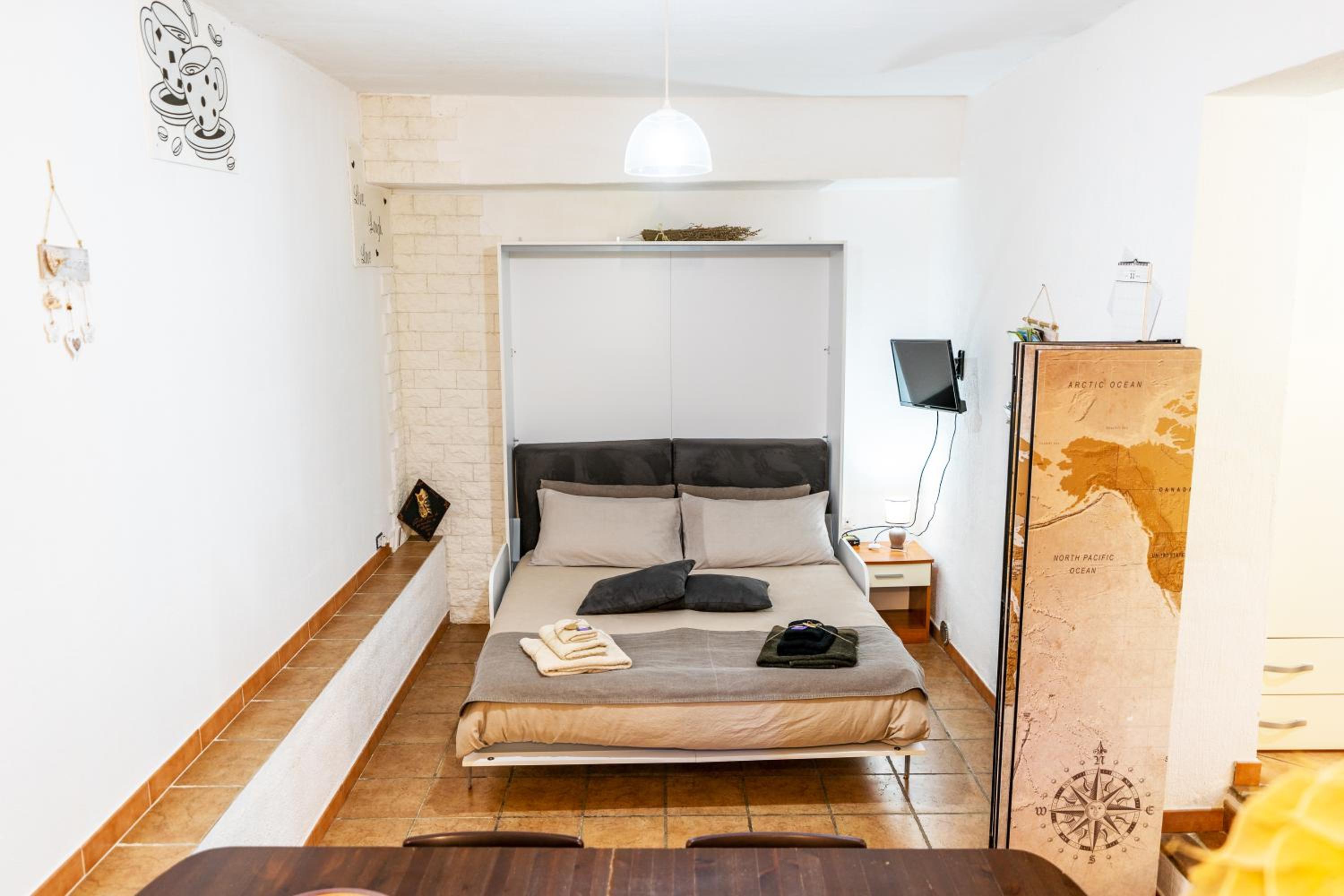 Triple Room with Private Bathroom photo 1