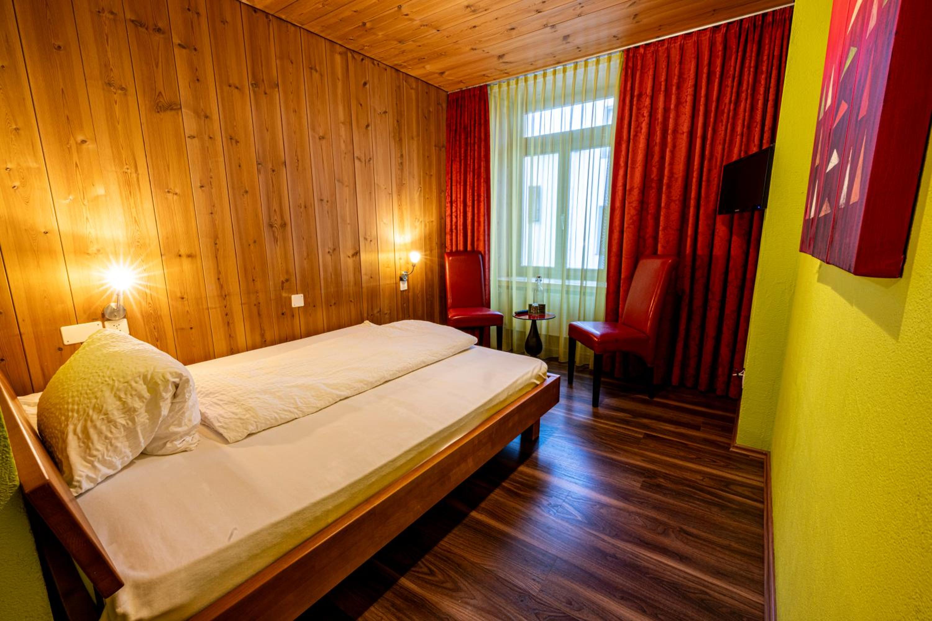 Single Room photo 1