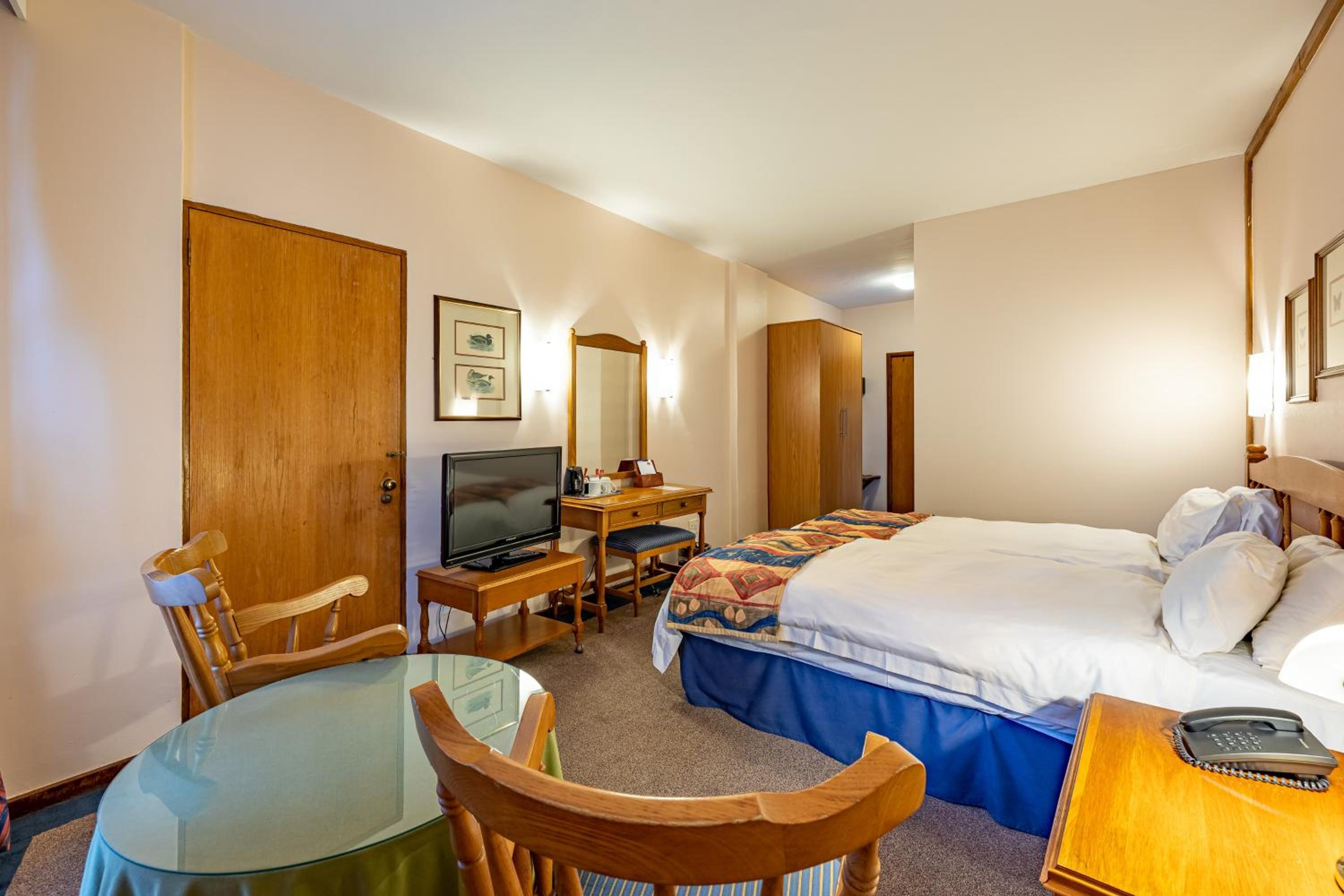 Twin/Double Room - Photo 10