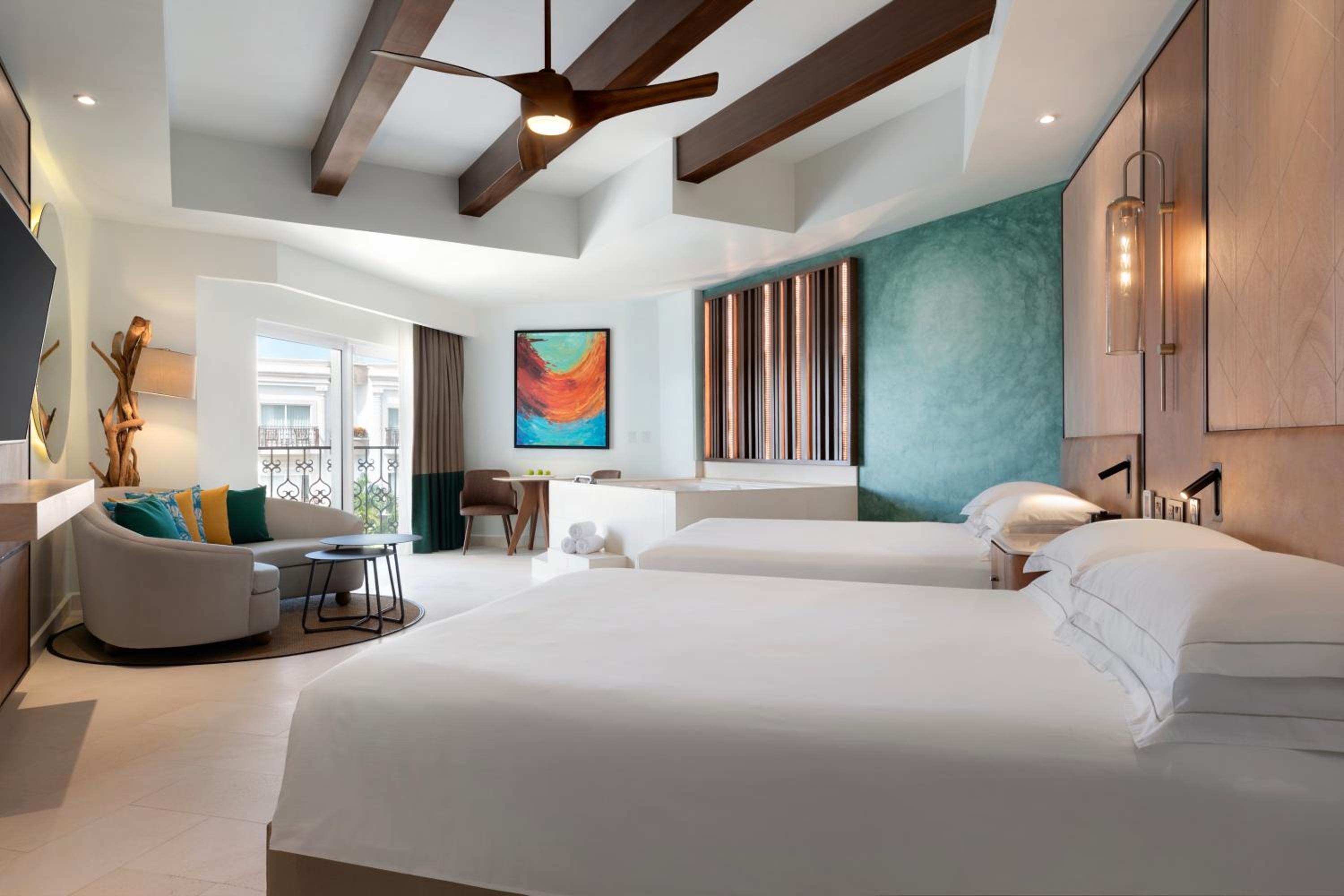 Junior Suite - 2 Queen Beds