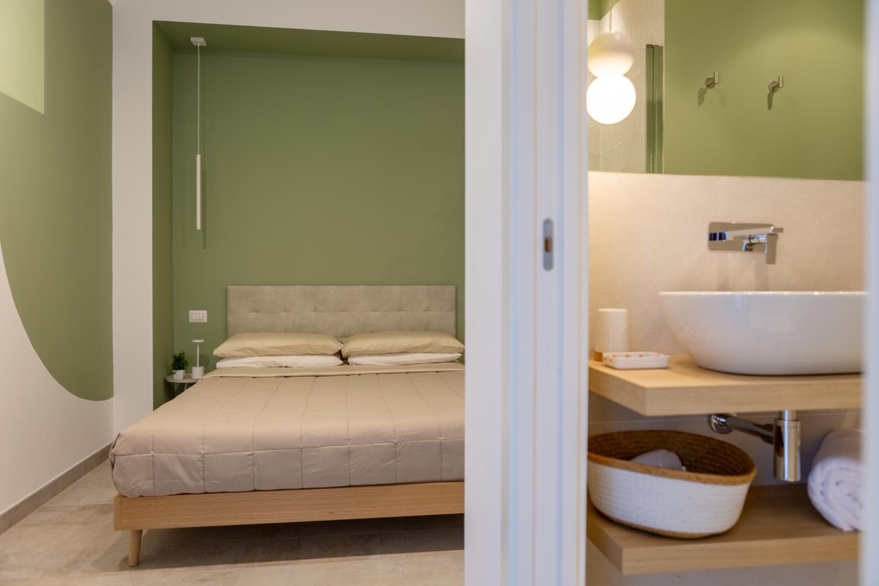 Double Room with Private Bathroom photo 1