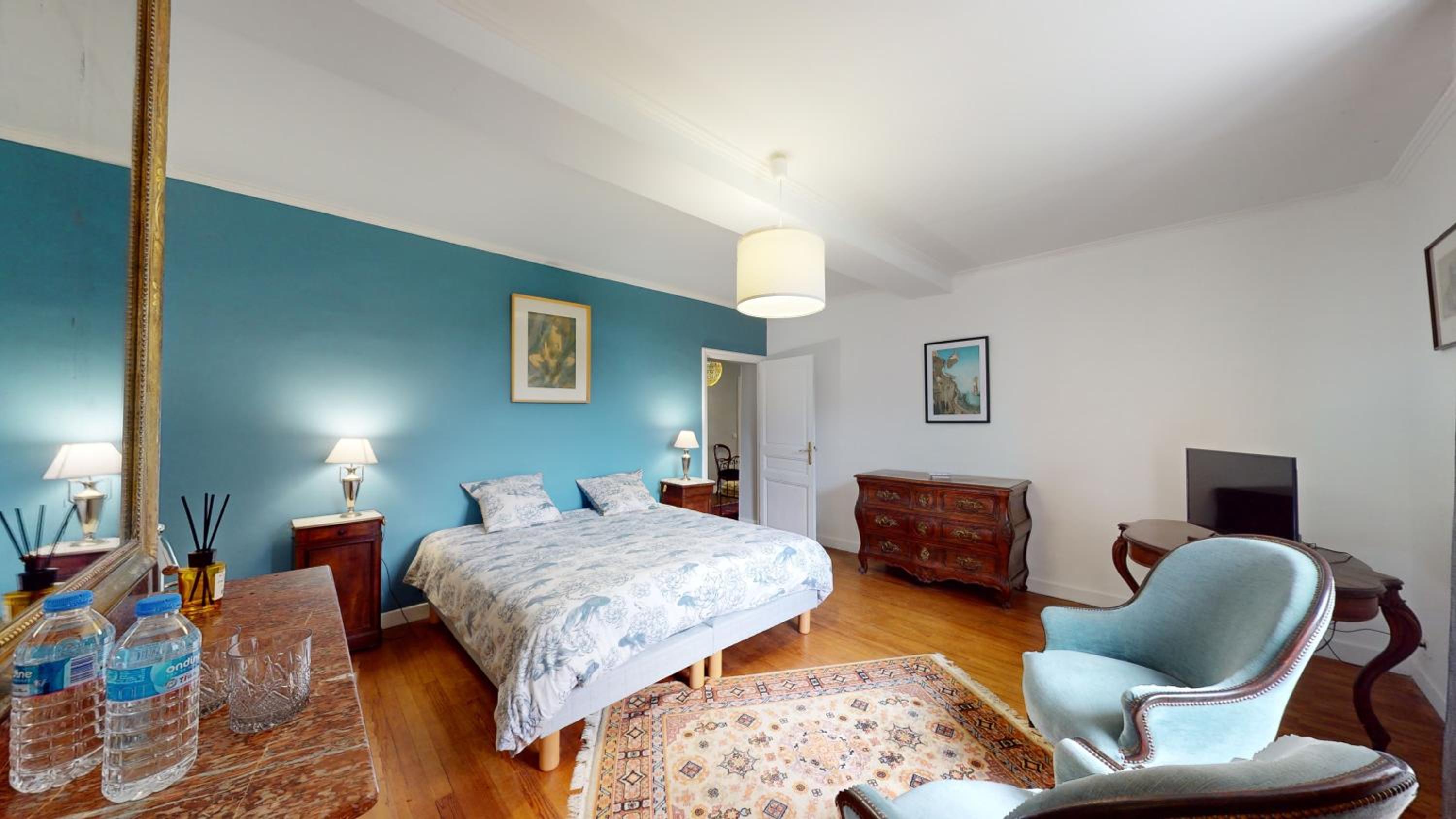 Queen Room with Pool View photo 1