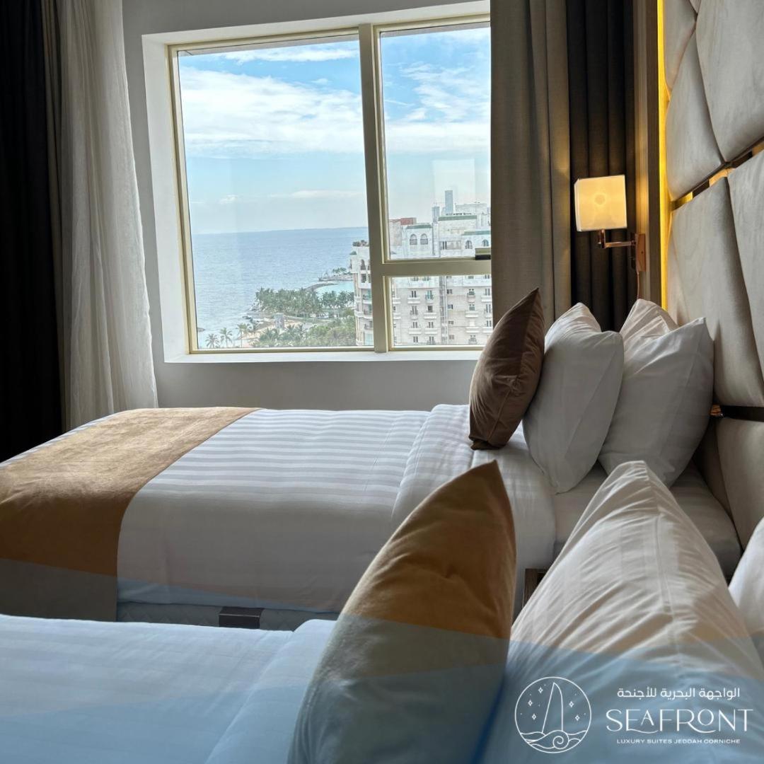 Side Sea View Grand Suite - Photo 1