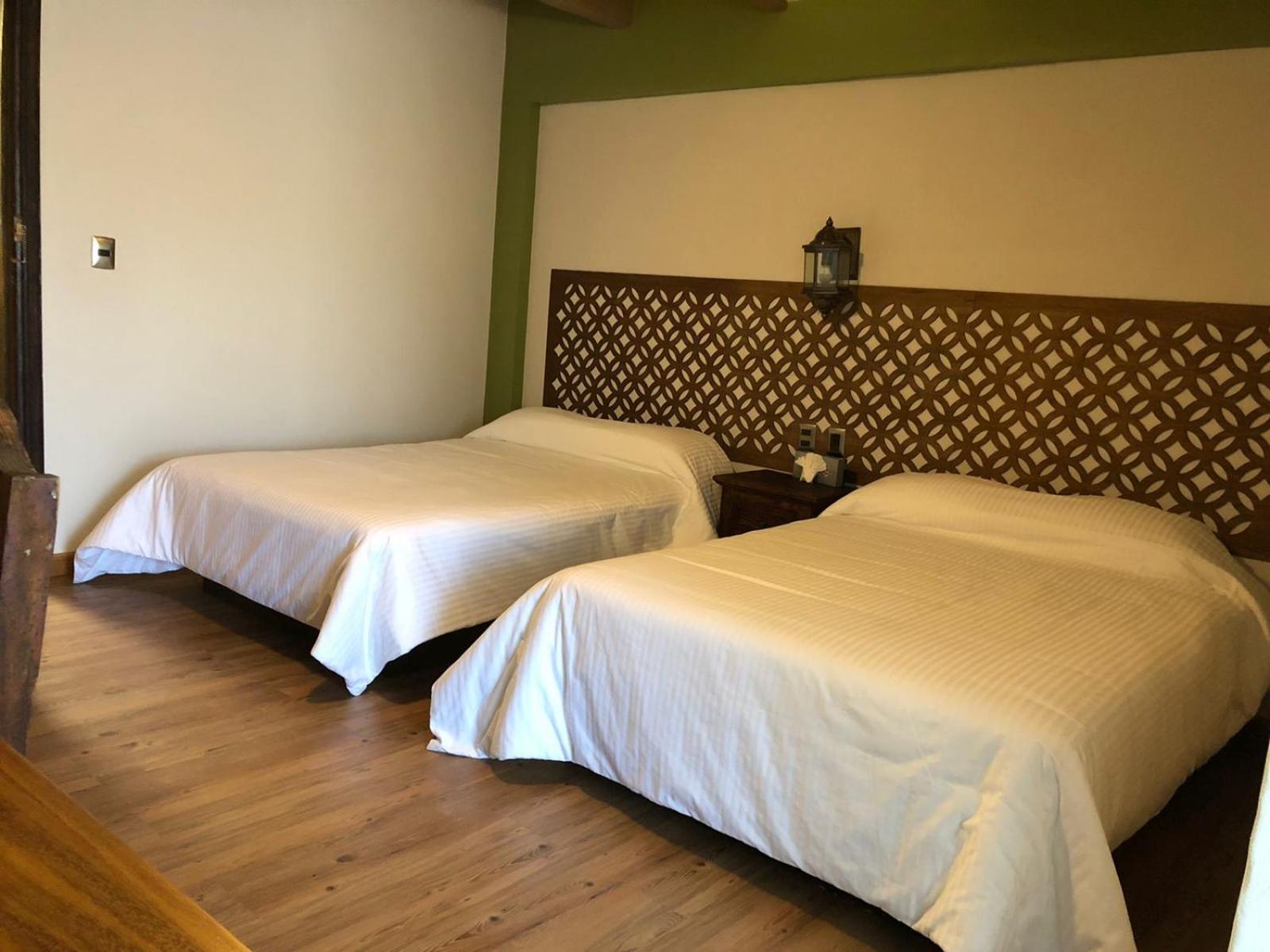 Double Room - Photo 6