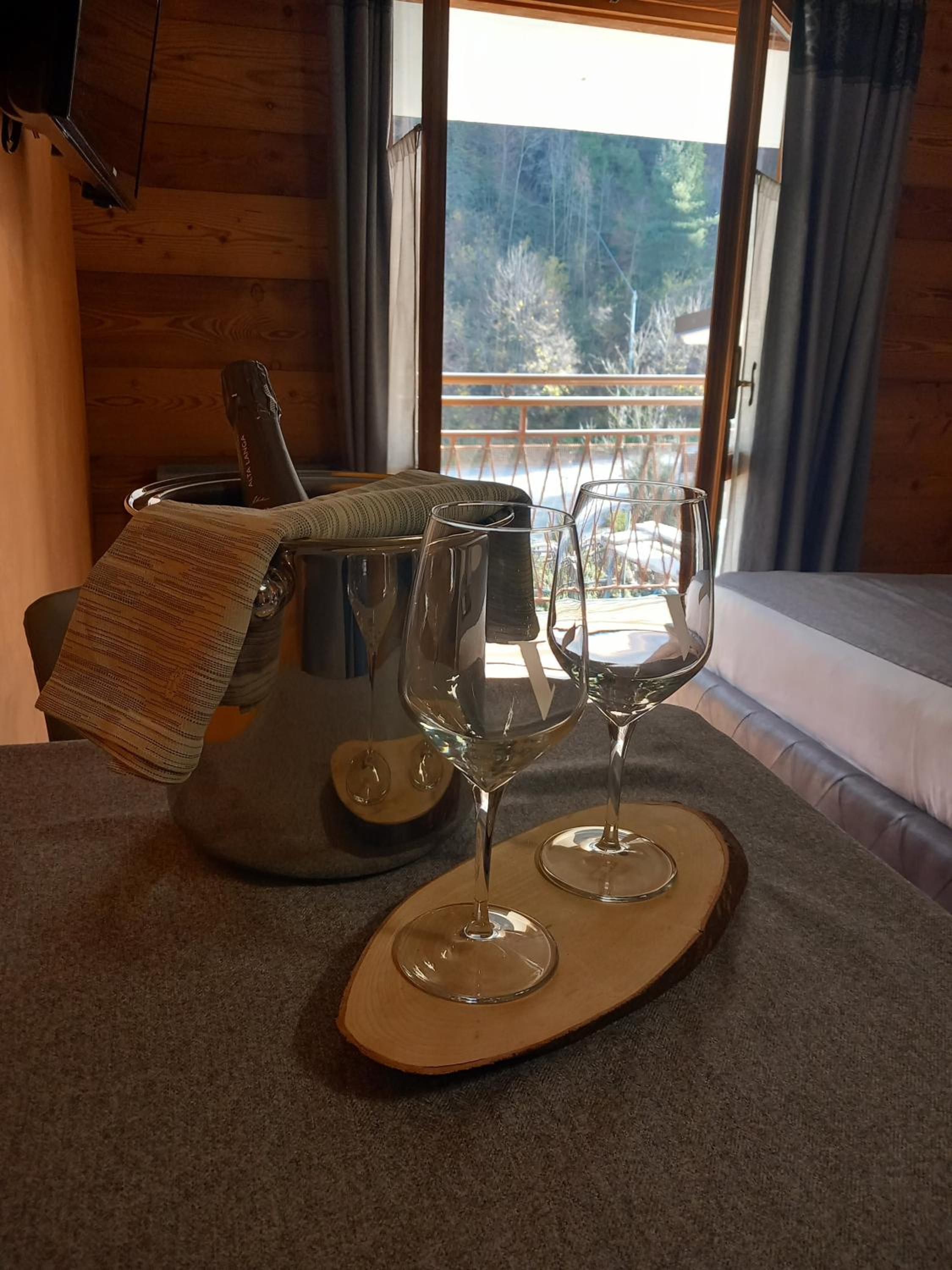 Suite with Balcony photo 3