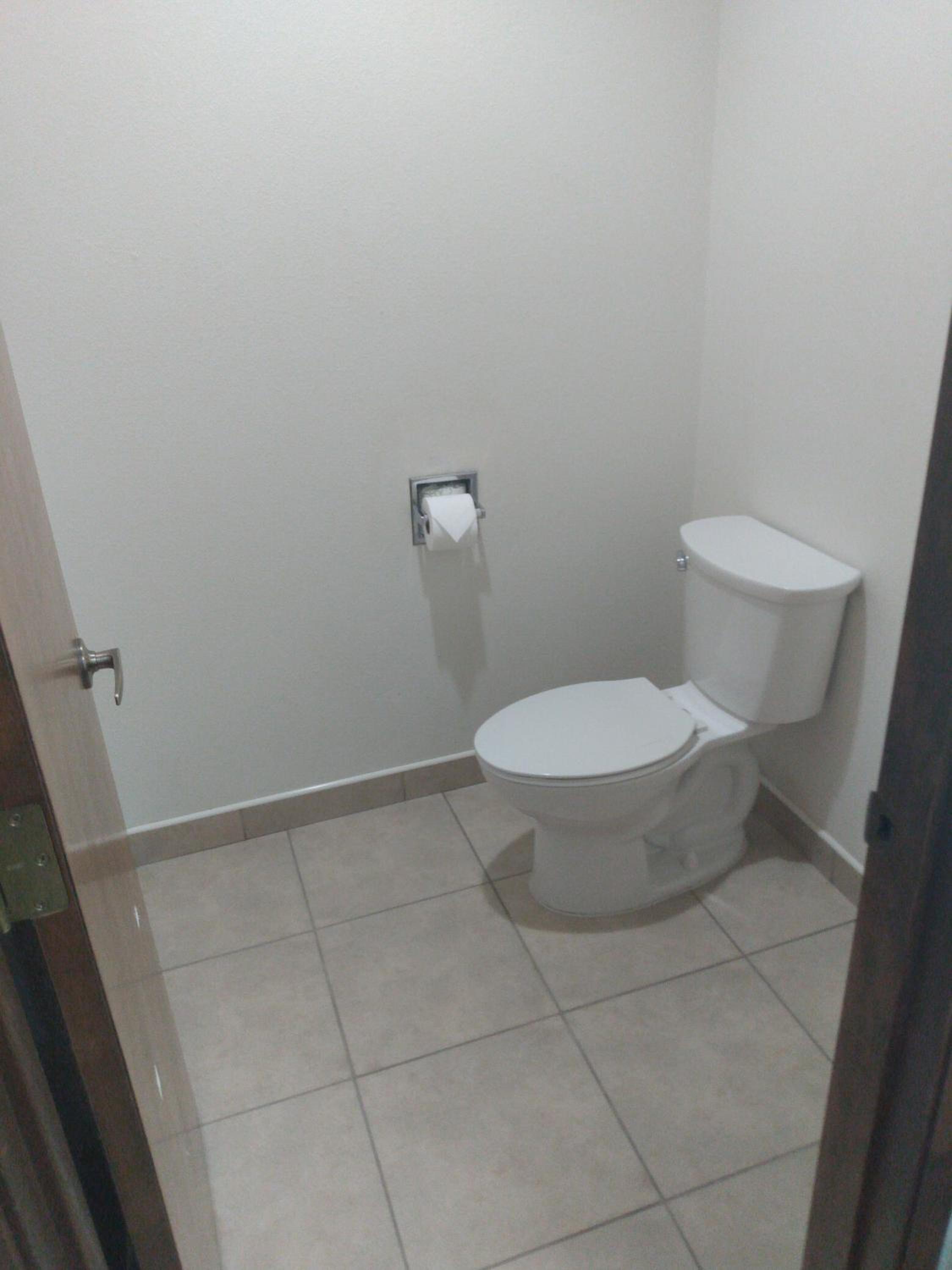 Deluxe King Studio Suite - Non-Smoking - Photo 4